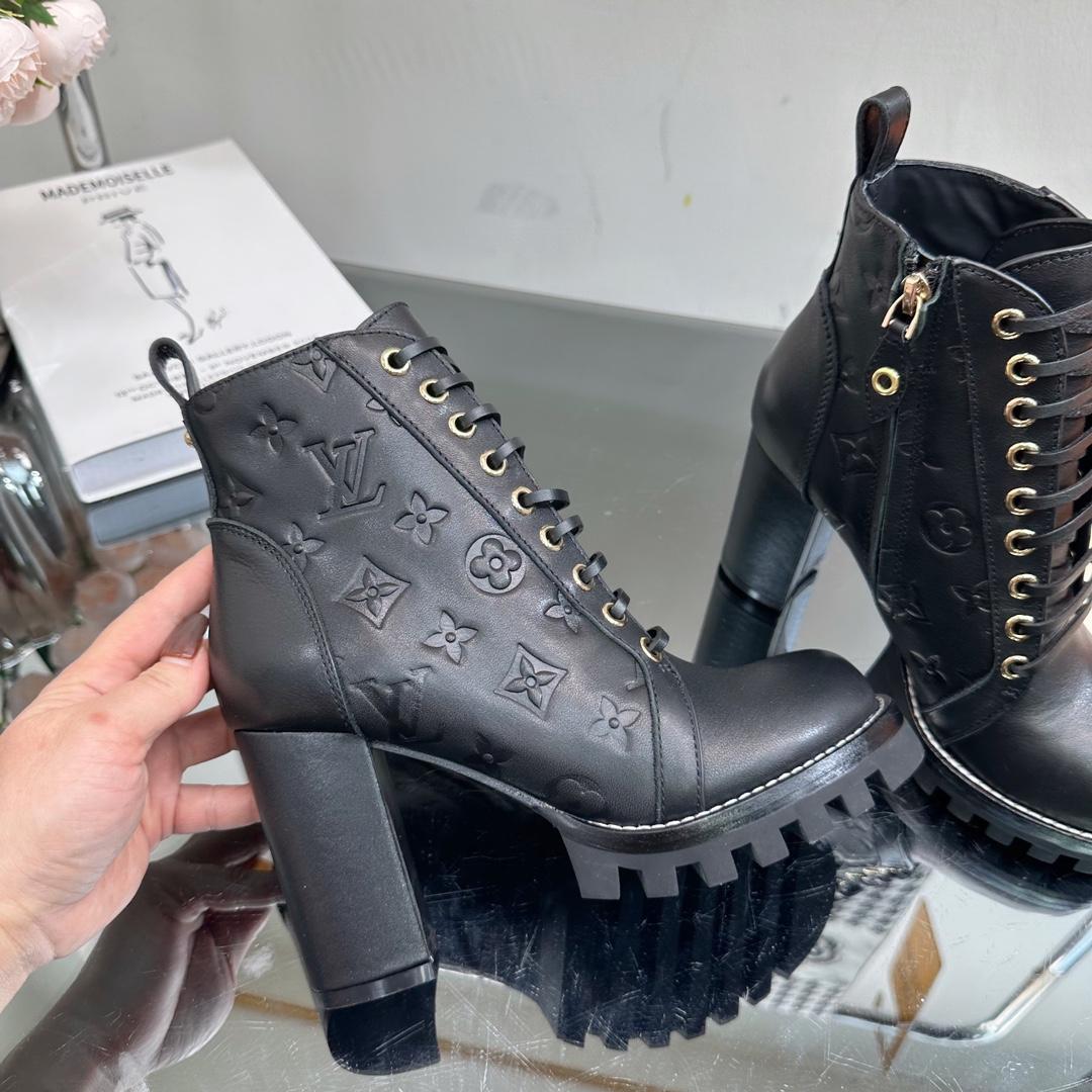 Louis Vuitton Star Trail Ankle Boot   1ACHOH - EUR FASHION