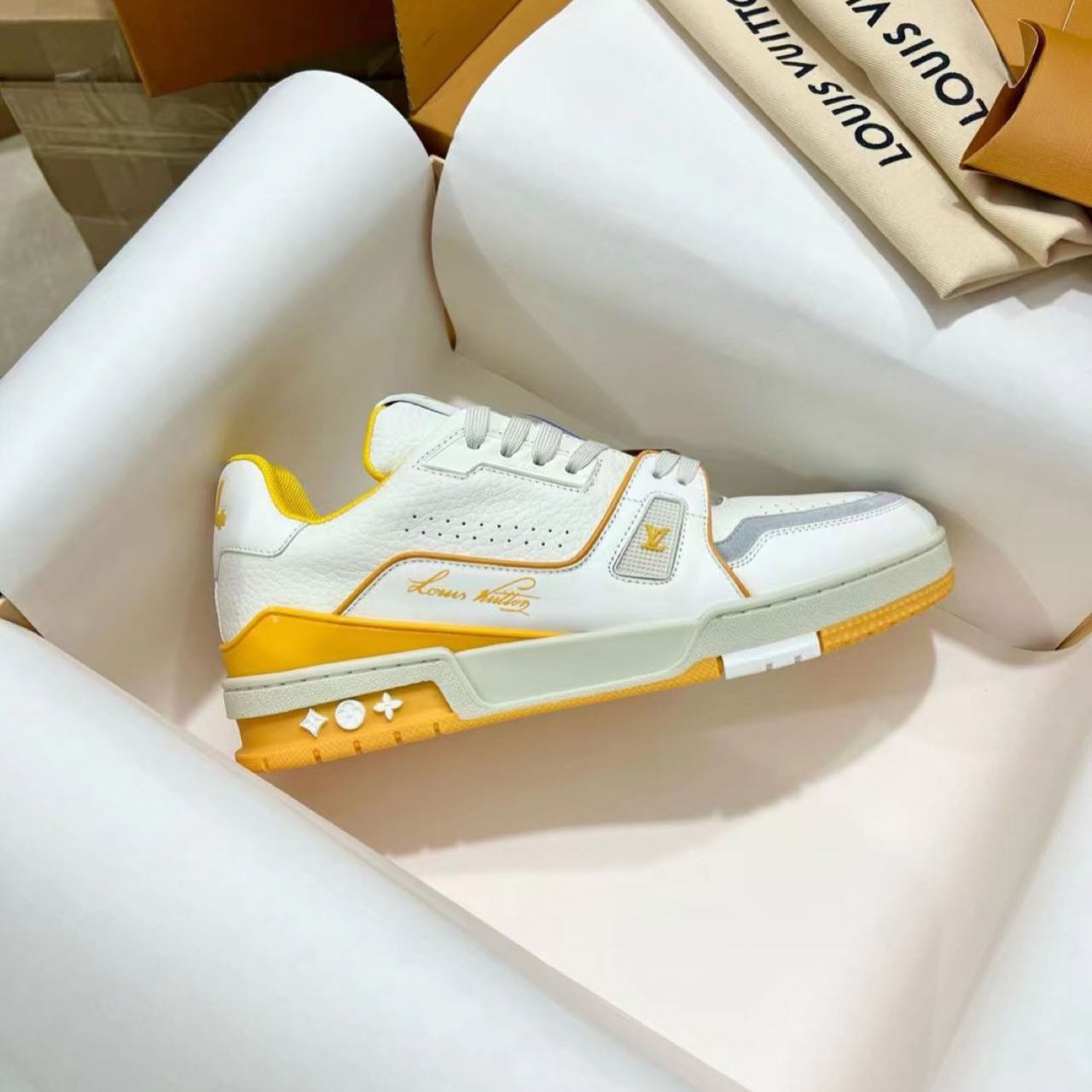 Louis Vuitton LV Trainer Sneaker            - EUR FASHION