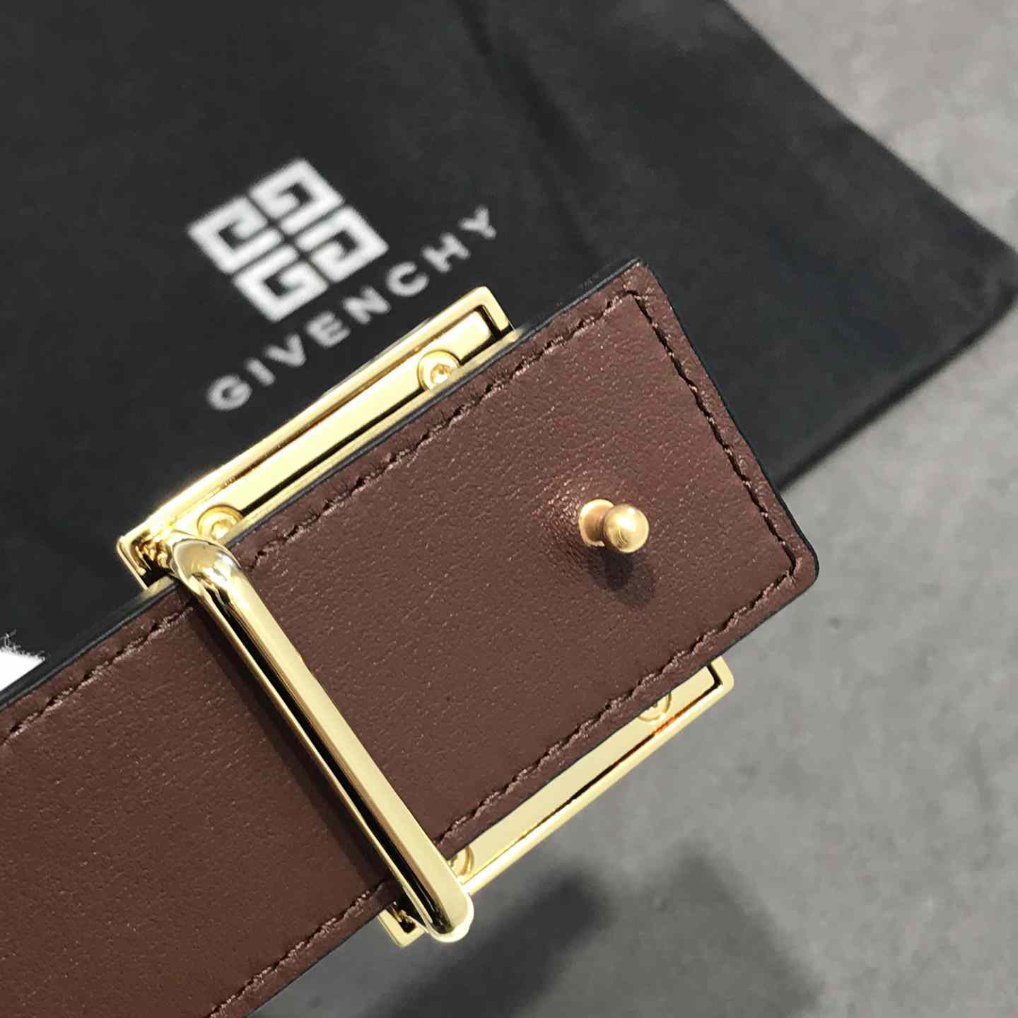 Givenchy 4G Reversible Belt In Leather  - EUR FASHION