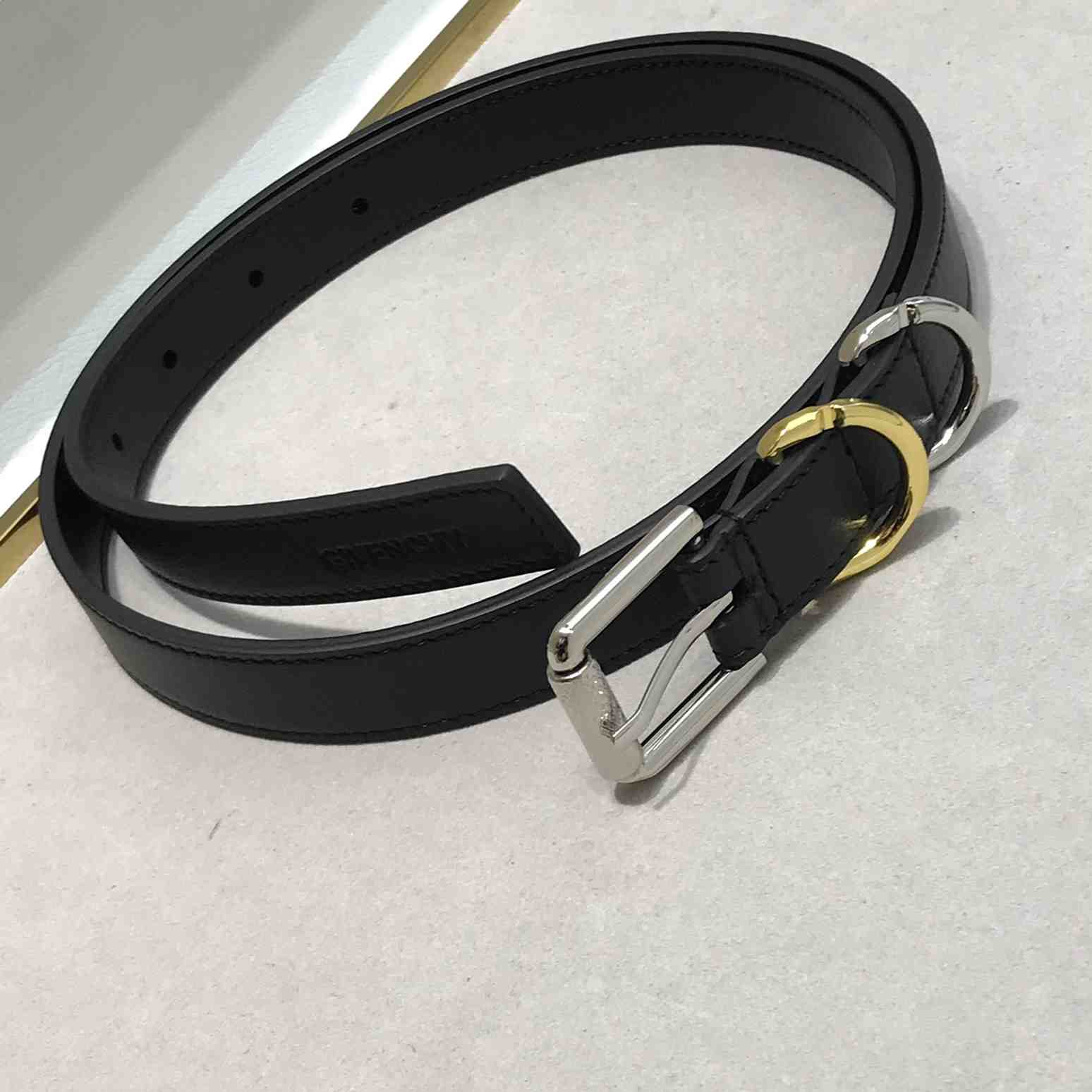 Givenchy Voyou Belt In Leather - EUR FASHION