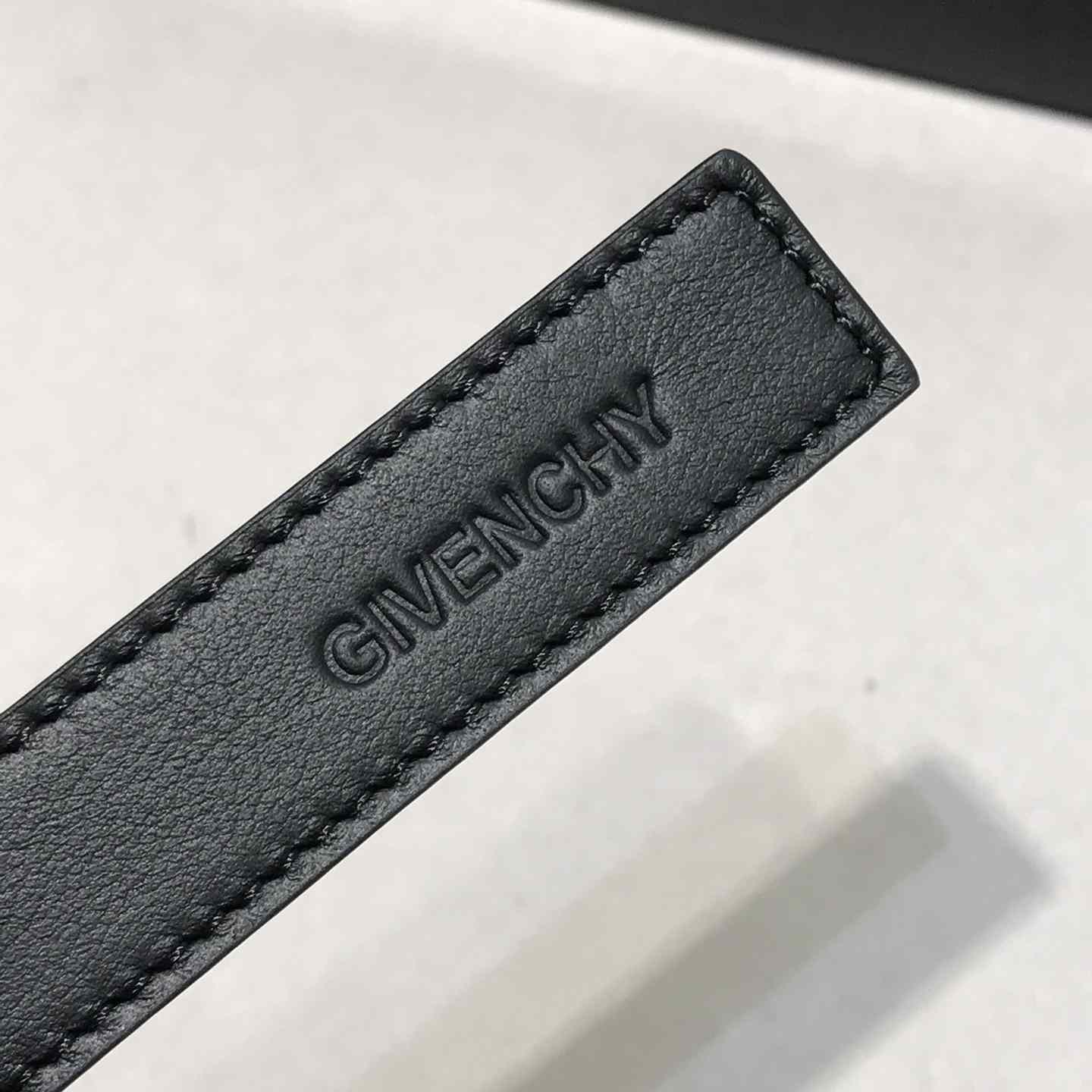 Givenchy Voyou Belt In Leather - EUR FASHION