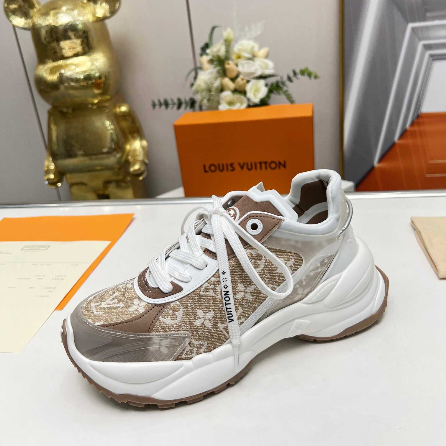 Louis Vuitton Monogram Sneaker            - EUR FASHION
