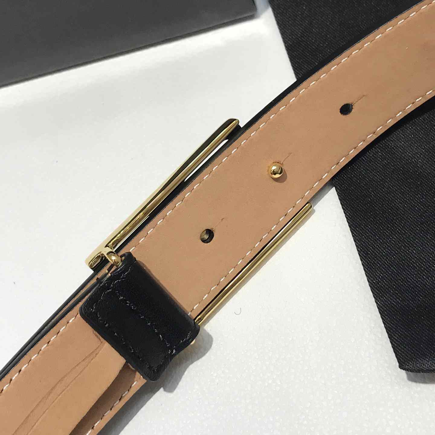 Givenchy  Leather Belt      30mm - EUR FASHION
