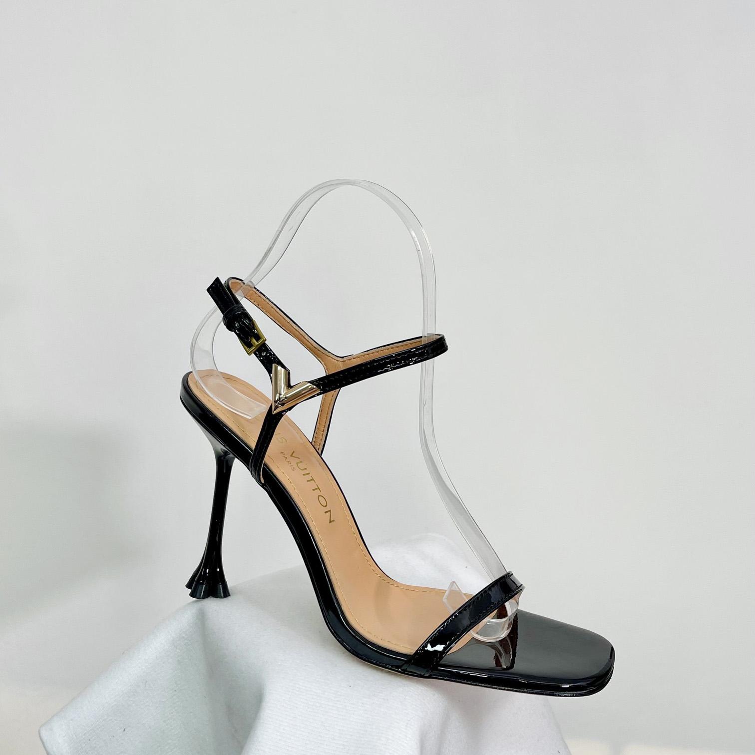 Louis Vuitton Blossom Sandal   1AC8BS - EUR FASHION