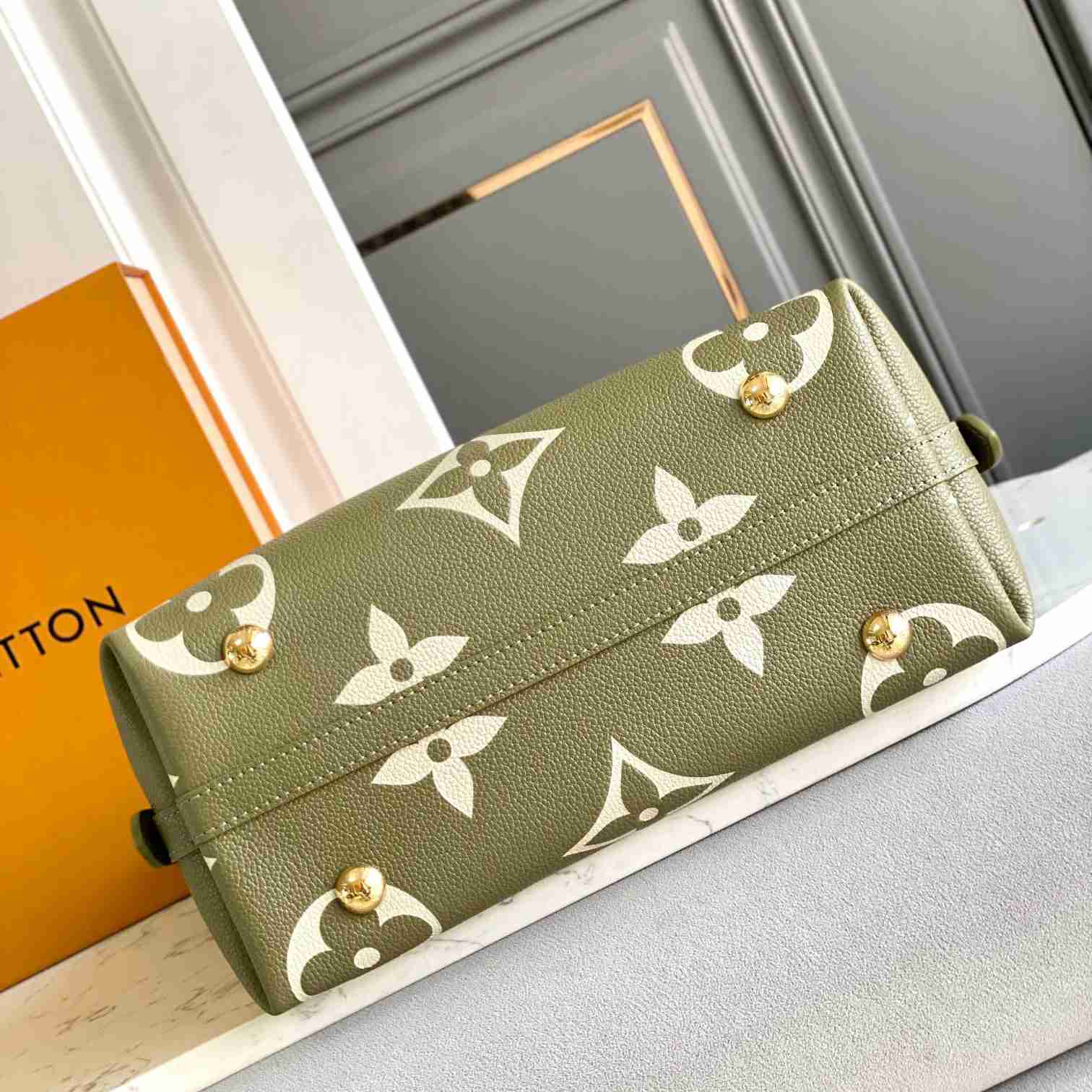 Louis Vuitton CarryAll PM    M46672 - EUR FASHION