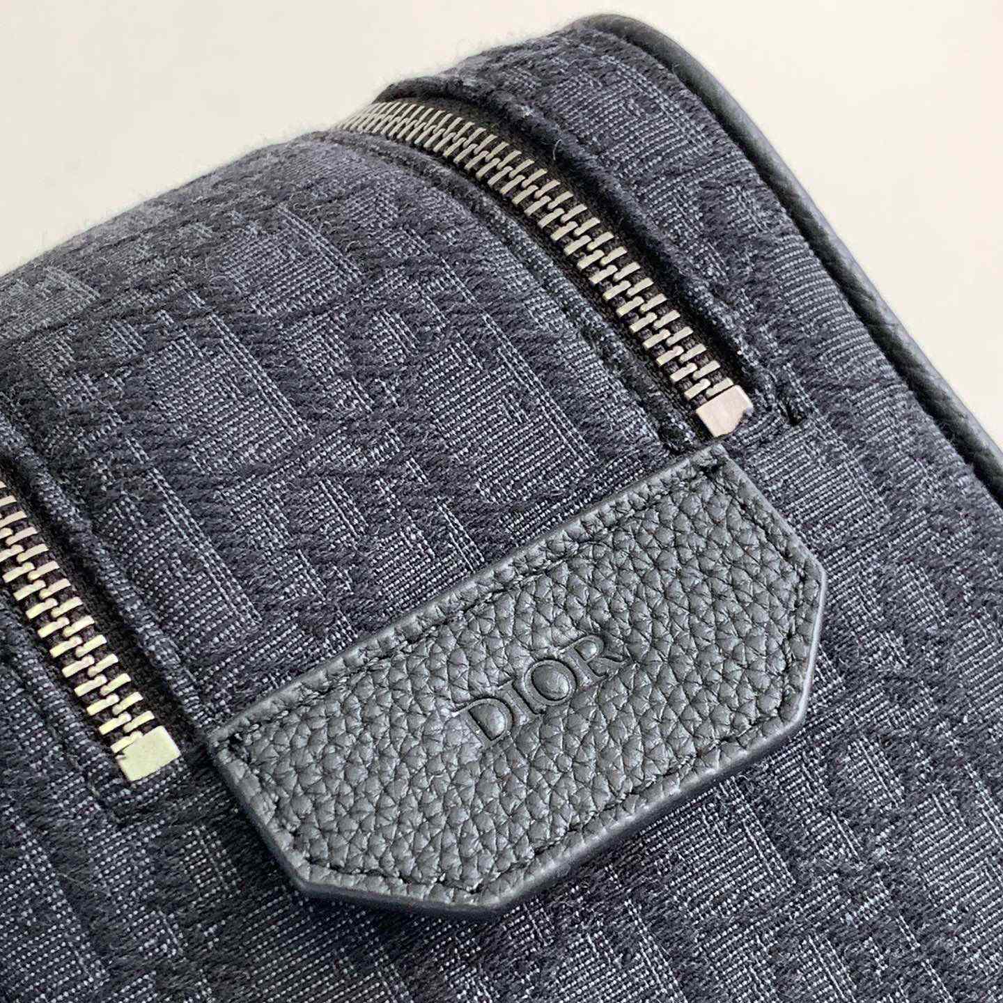 Dior Toiletry Bag - EUR FASHION