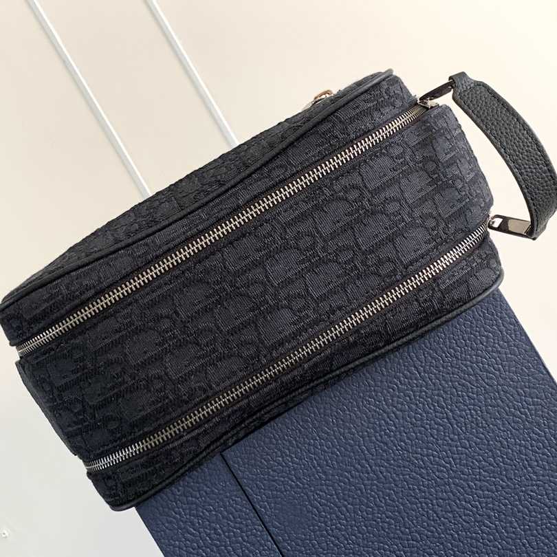 Dior Toiletry Bag - EUR FASHION
