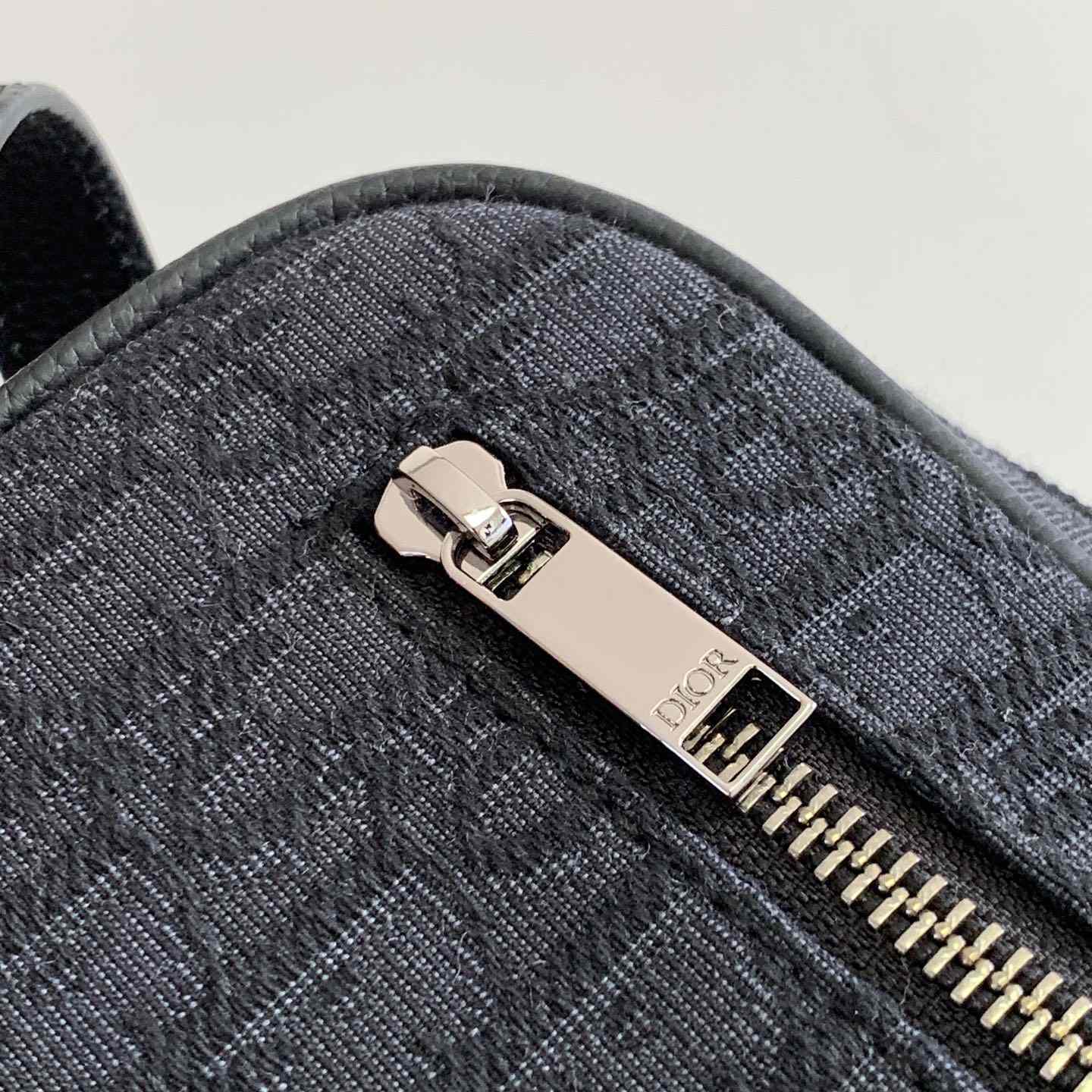 Dior Toiletry Bag - EUR FASHION