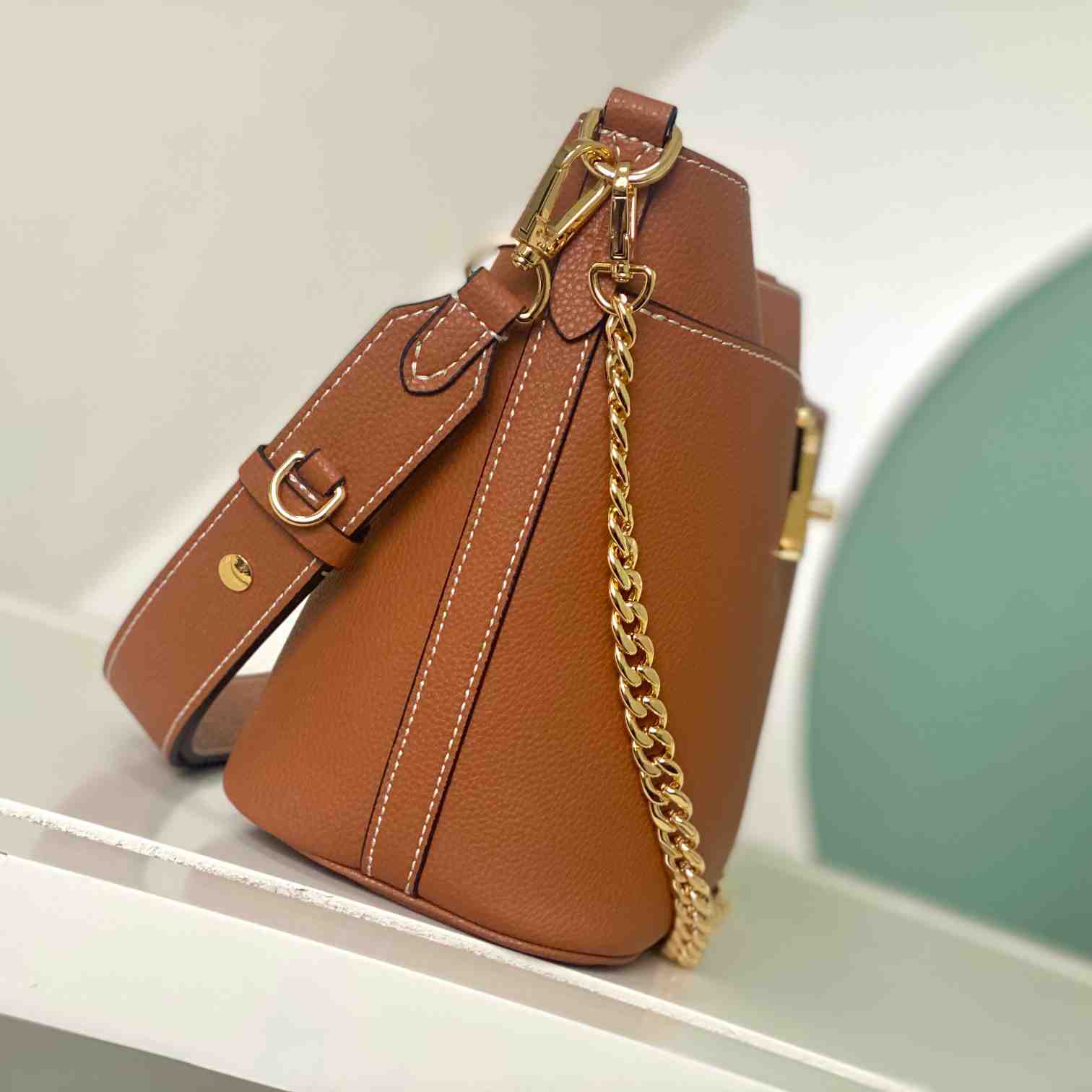 Louis Vuitton Lock and Walk    M24165 - EUR FASHION