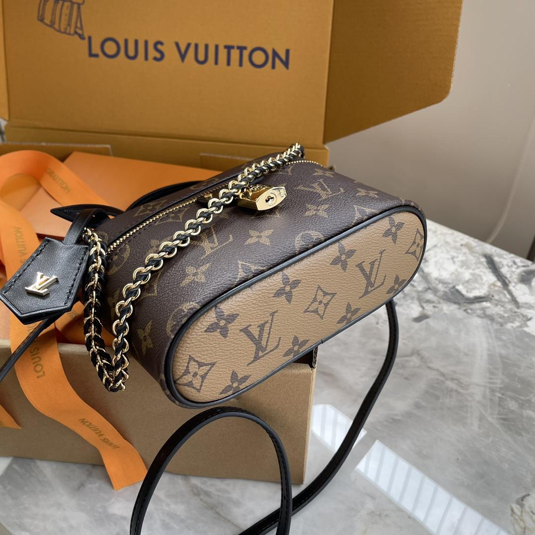 Louis Vuitton Vanity Chain Pouch    M47125 - EUR FASHION