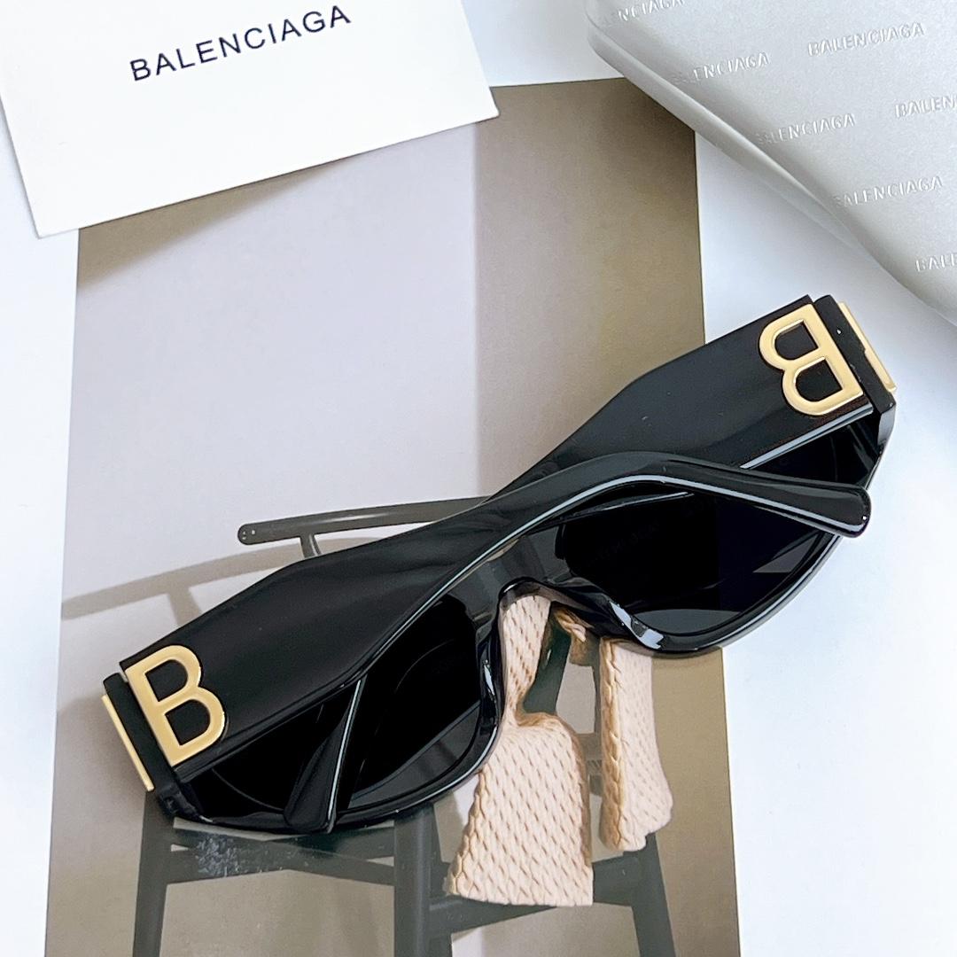 Balenciaga Bossy Round AF Sunglasses In Black - EUR FASHION