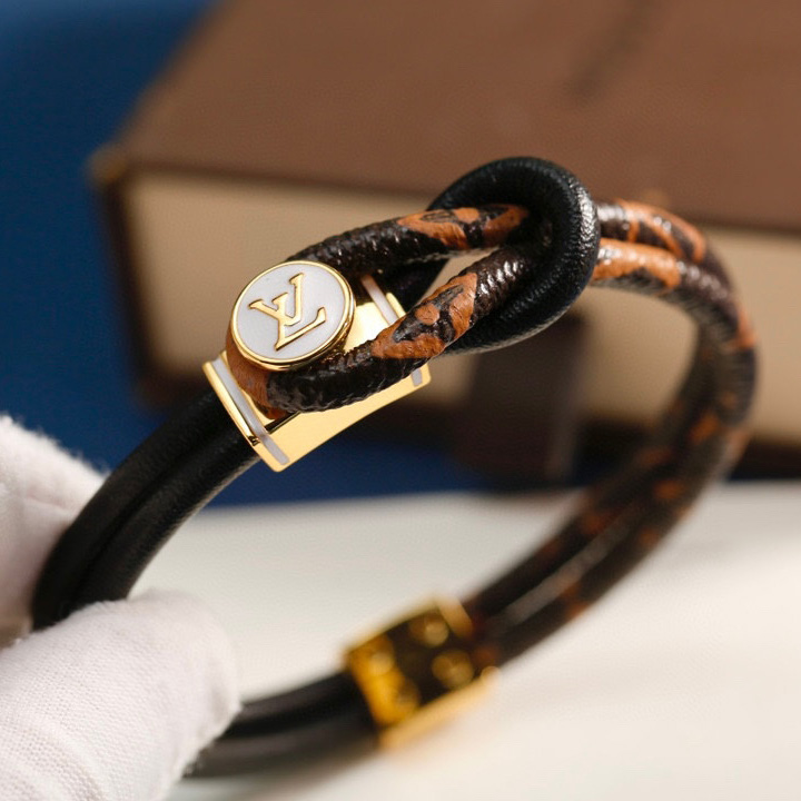 Louis Vuitton Bracelet  - EUR FASHION