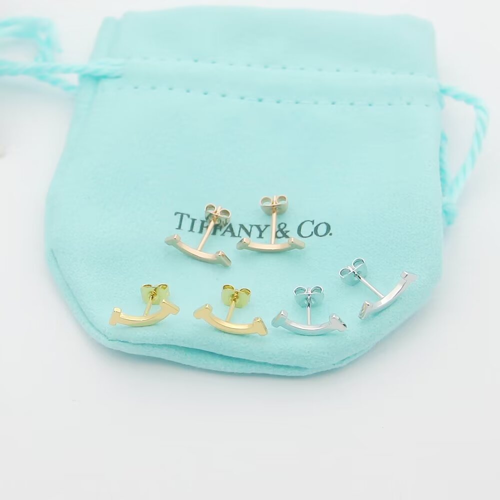 Tiffany & Co. Tiffany T Smile Earring - EUR FASHION