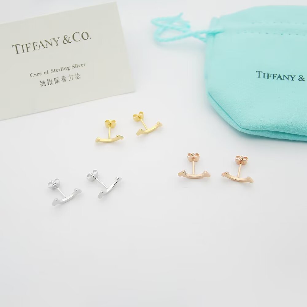 Tiffany & Co. Tiffany T Smile Earring - EUR FASHION