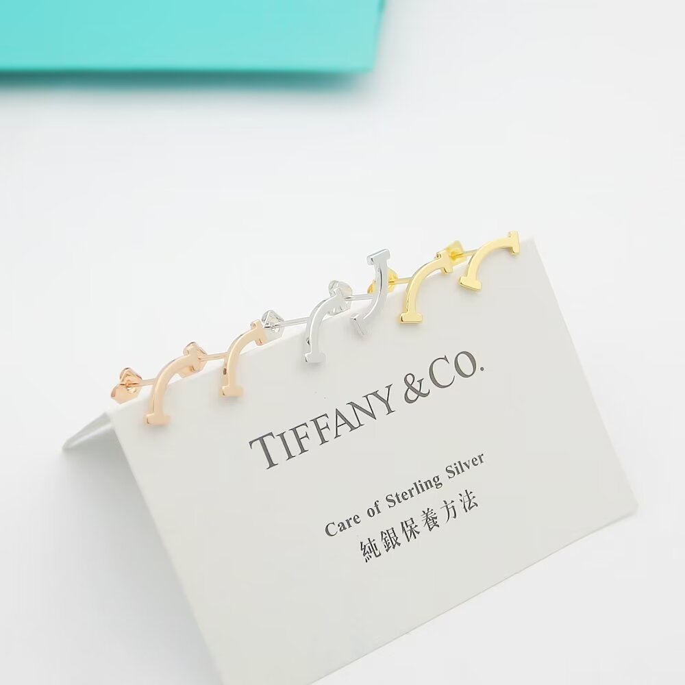 Tiffany & Co. Tiffany T Smile Earring - EUR FASHION