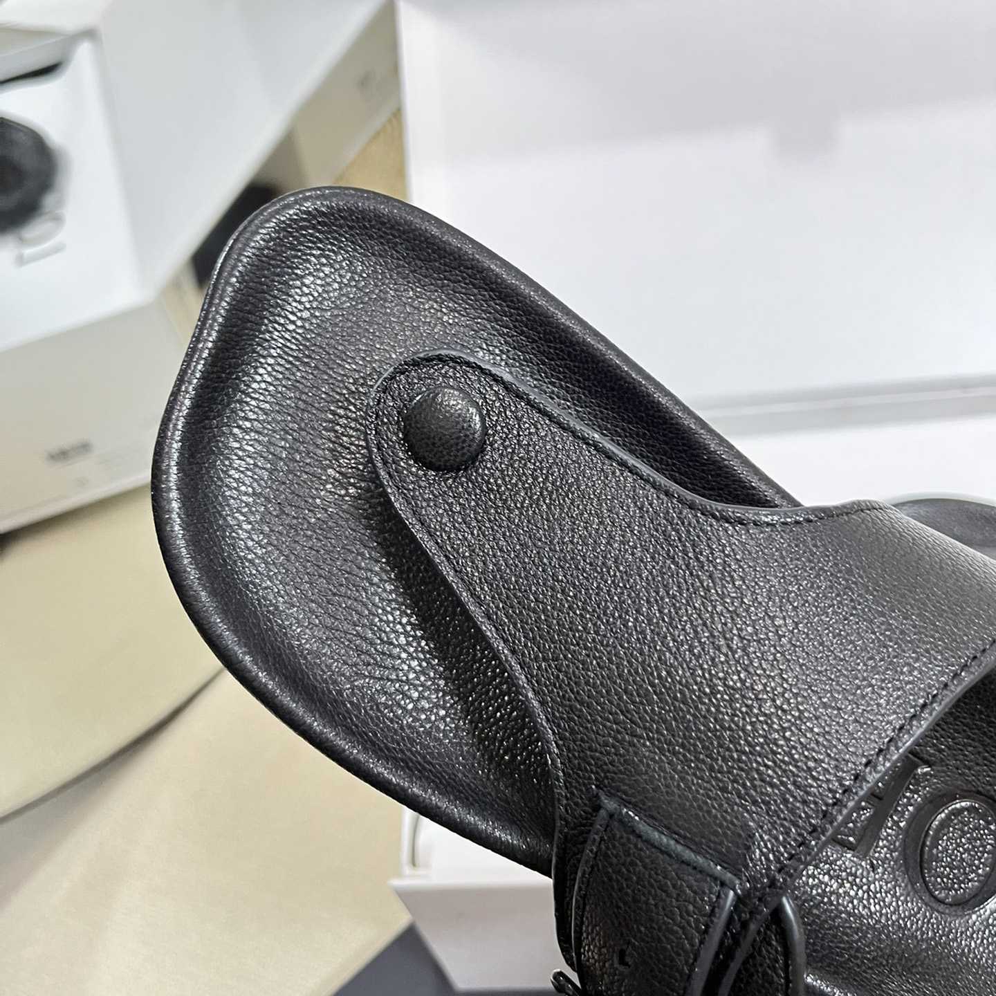 Loewe Anagram Ease Sandal In Kidskin - EUR FASHION