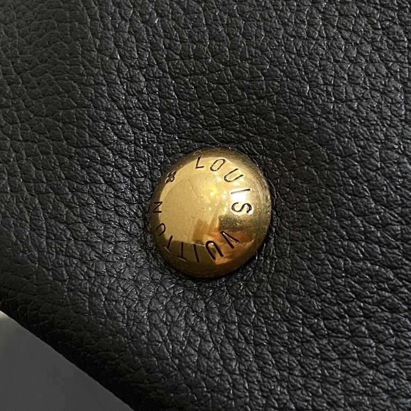 Louis Vuitton Low Key Hobo MM   M24856 - EUR FASHION