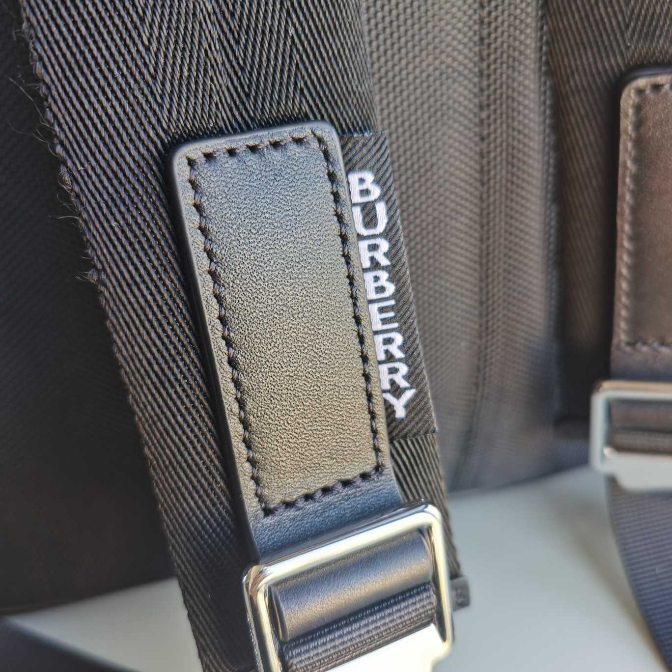 Burberry Large Cooper Backpack (30×20×49cm) - EUR FASHION