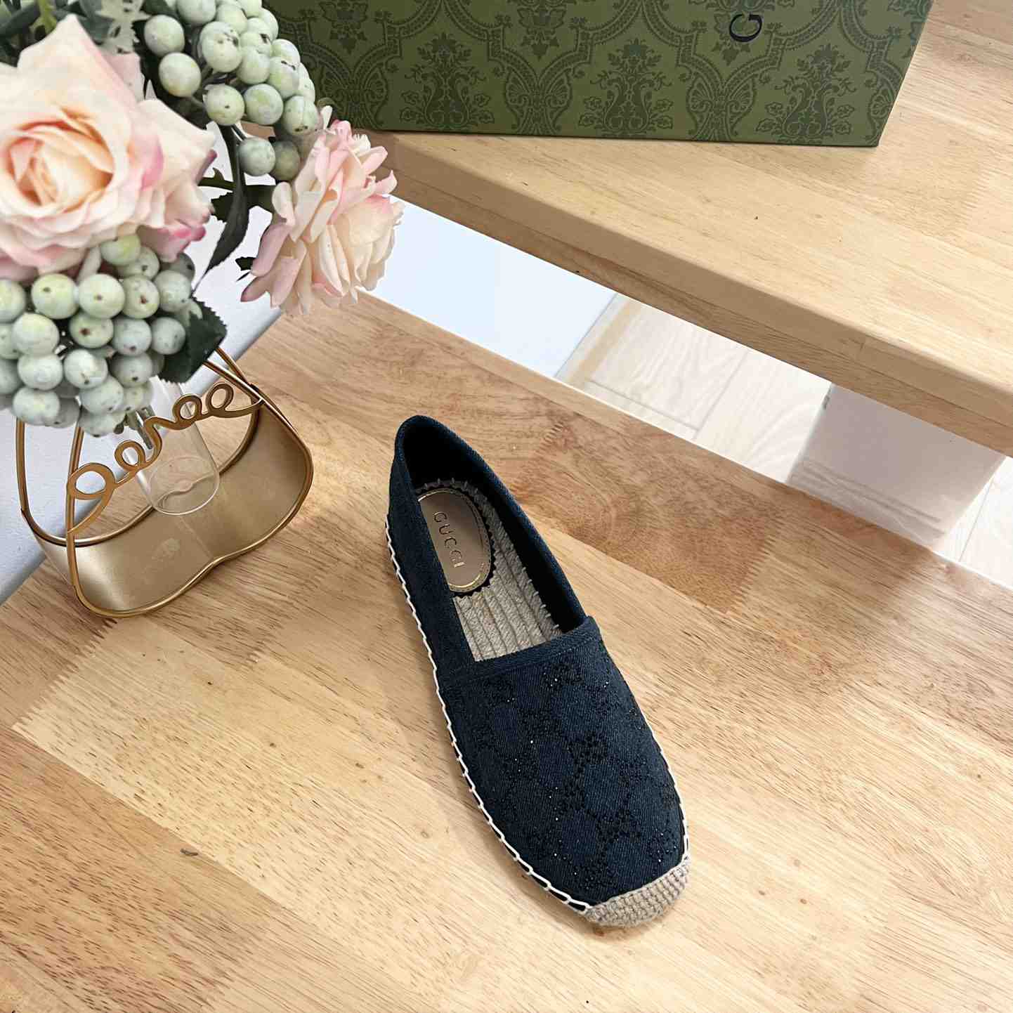 Gucci Women's Espadrille With GG Crystals - EUR FASHION