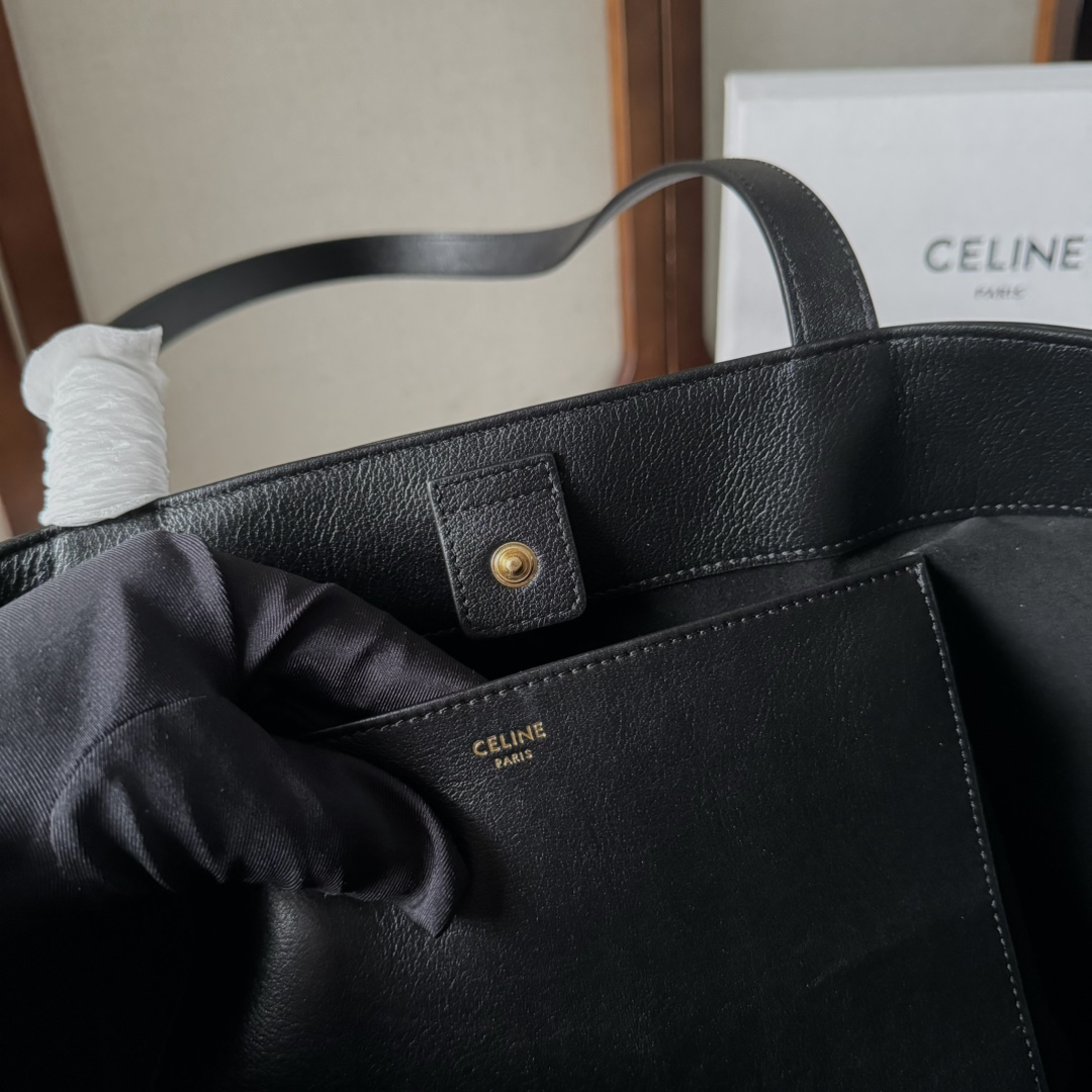 Celine Medium Cabas Anais Cuir Triomphe In Grained Calfskin - EUR FASHION