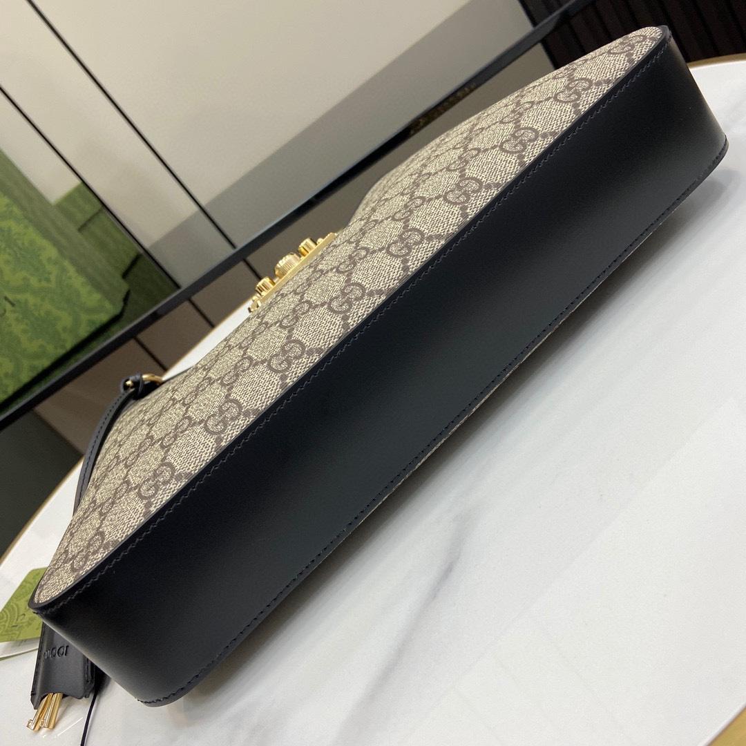 Gucci Padlock GG Medium Shoulder Bag - EUR FASHION