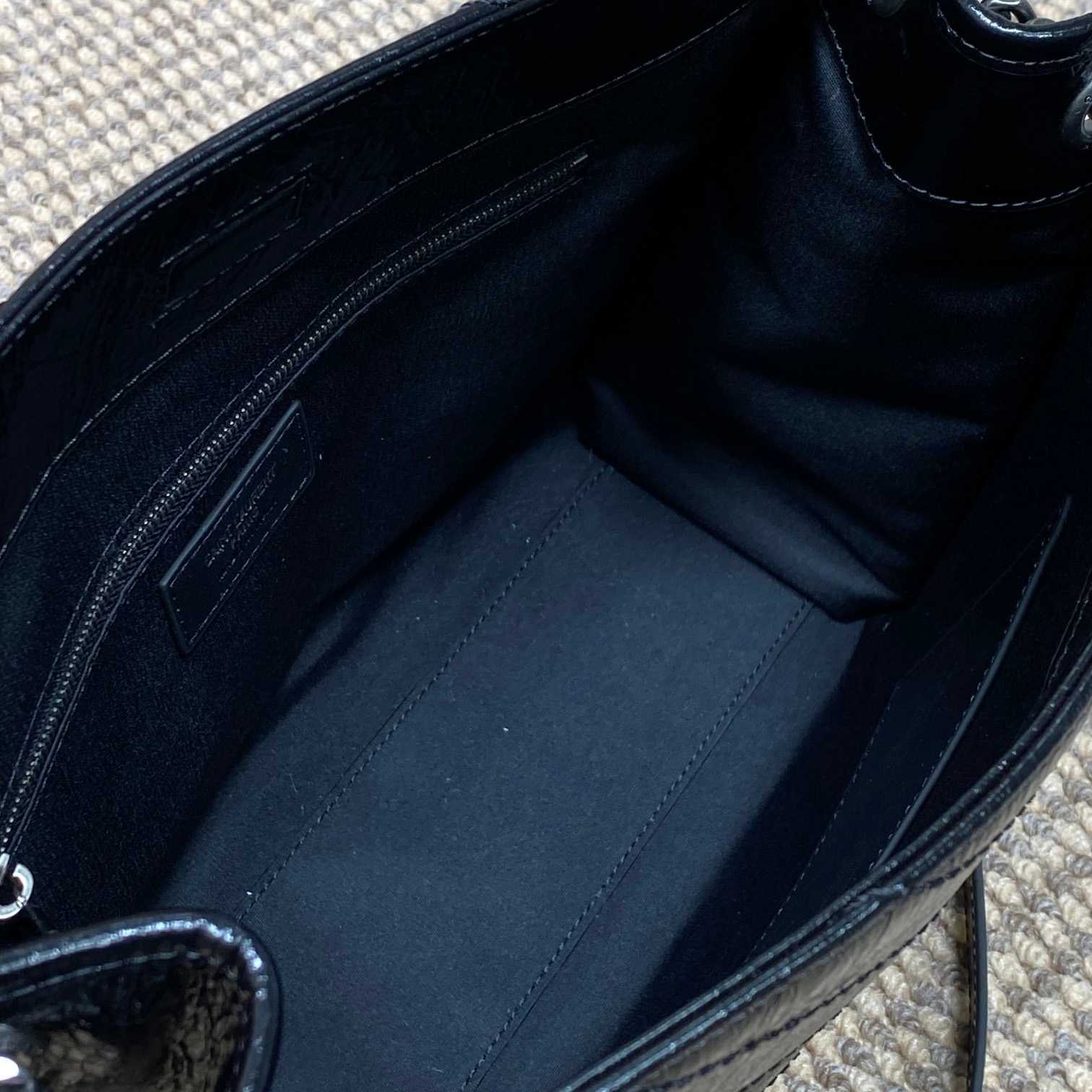 Saint Laurent NiKi Shopping In Vintage Leather - EUR FASHION