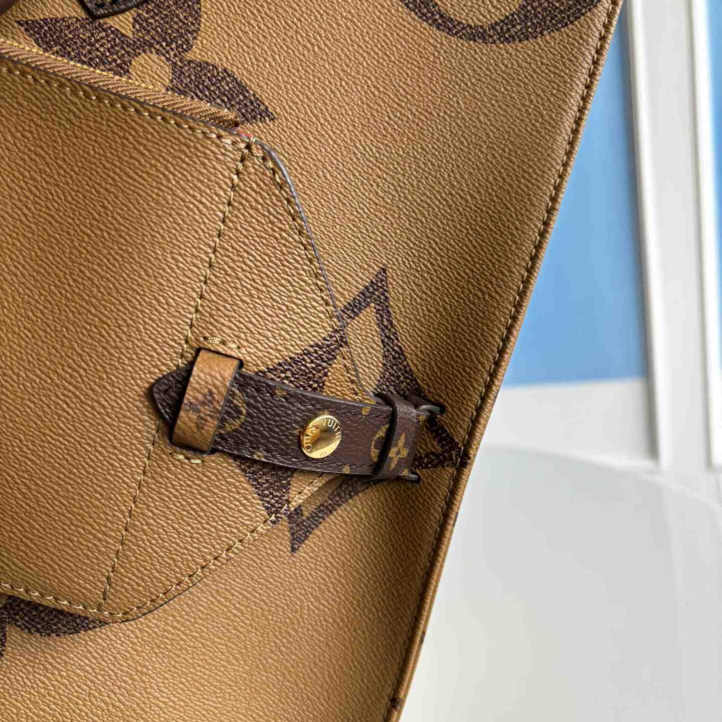 Louis Vuitton OnTheGo Voyage  M46823 - EUR FASHION