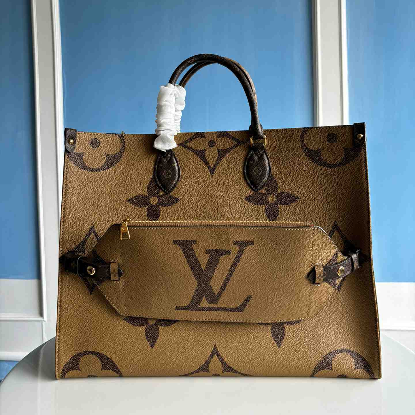 Louis Vuitton OnTheGo Voyage  M46823 - EUR FASHION