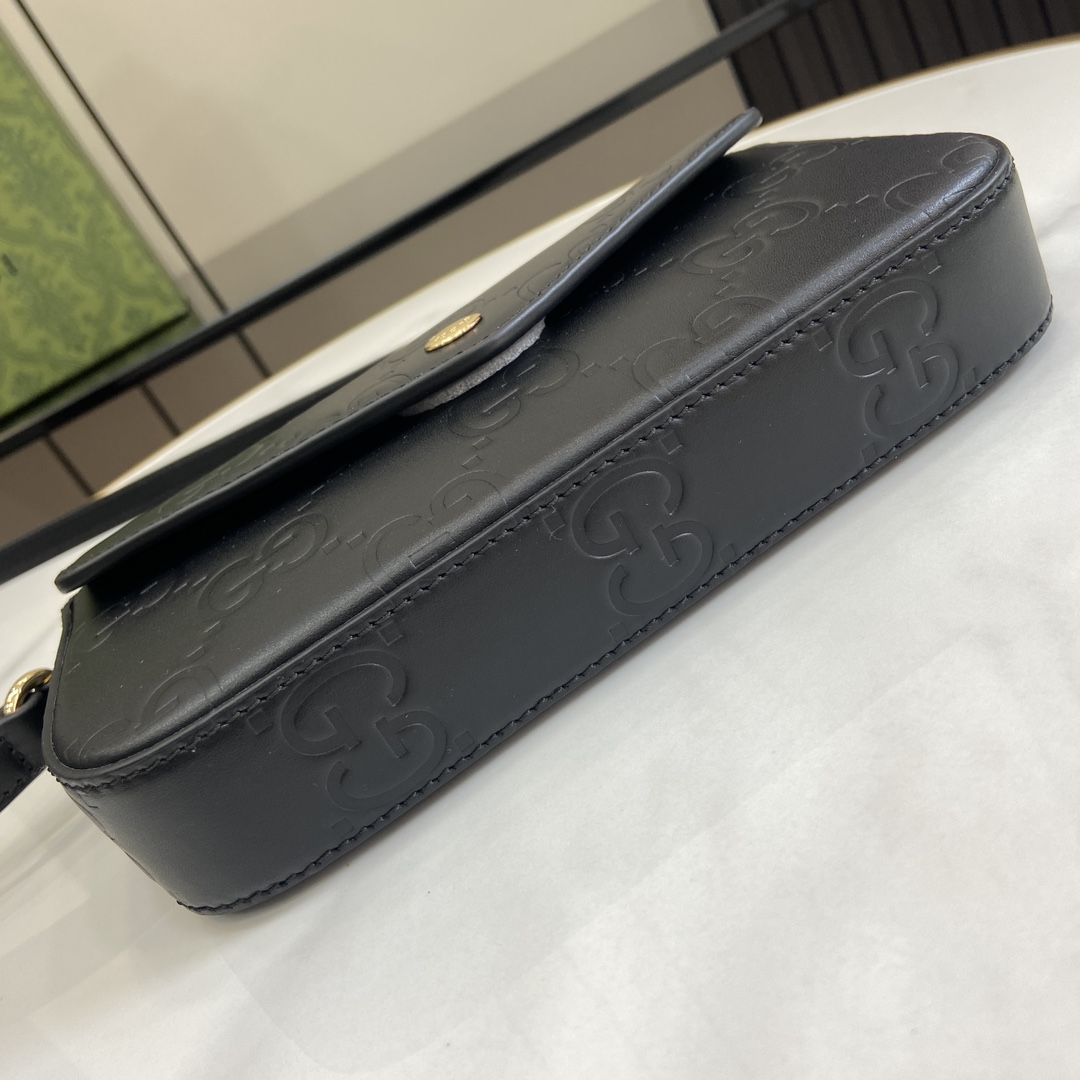 Gucci GG Super Mini Shoulder Bag - EUR FASHION
