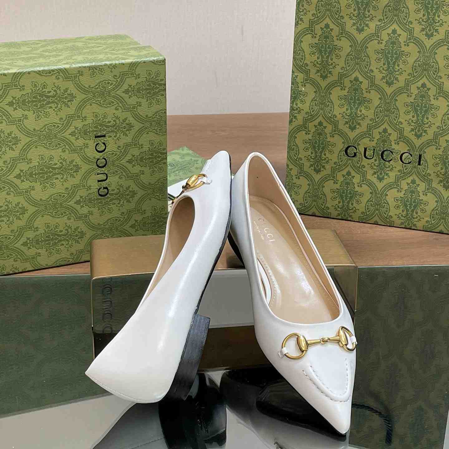 Gucci Women's Ballet Flat With Horsebit - EUR FASHION