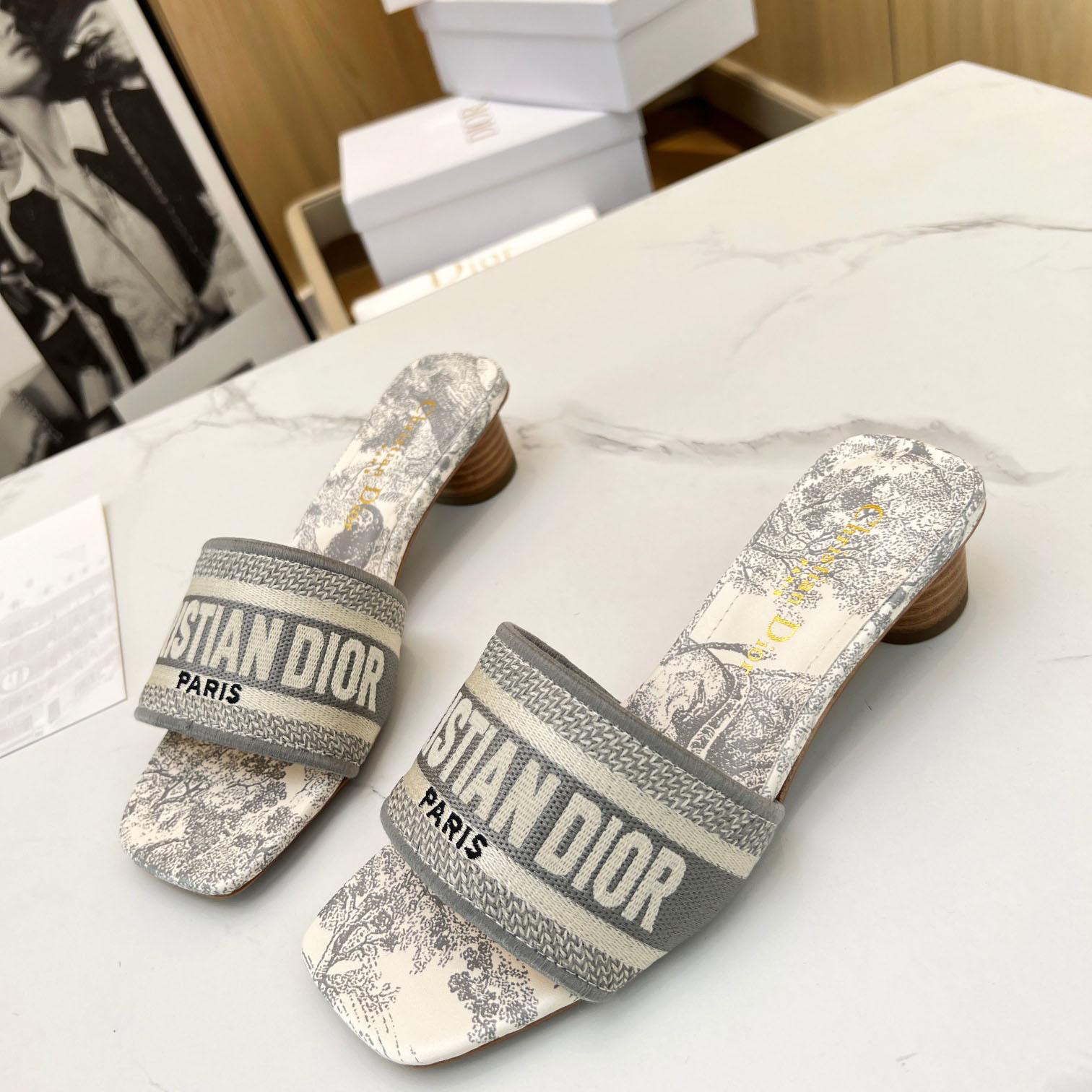 Dior Dway Heeled Slide - EUR FASHION