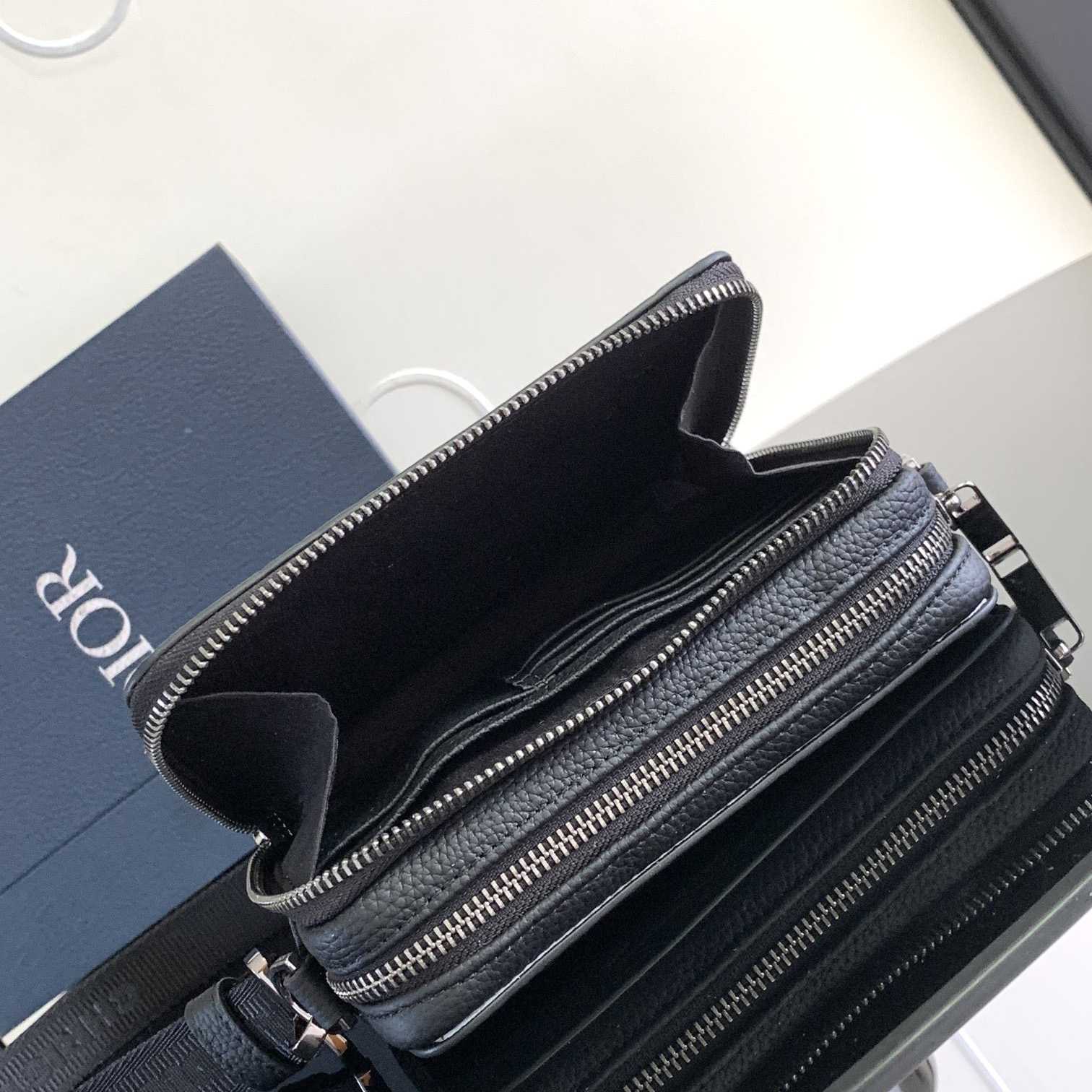 Dior Zipped Pouch With Strap - EUR FASHION