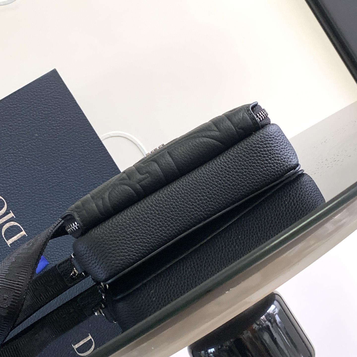Dior Zipped Pouch With Strap - EUR FASHION