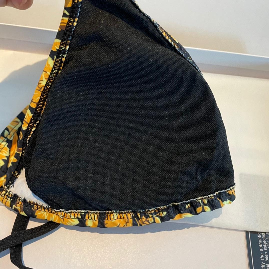 Versace Baroque-print Triangle Bikini  - EUR FASHION