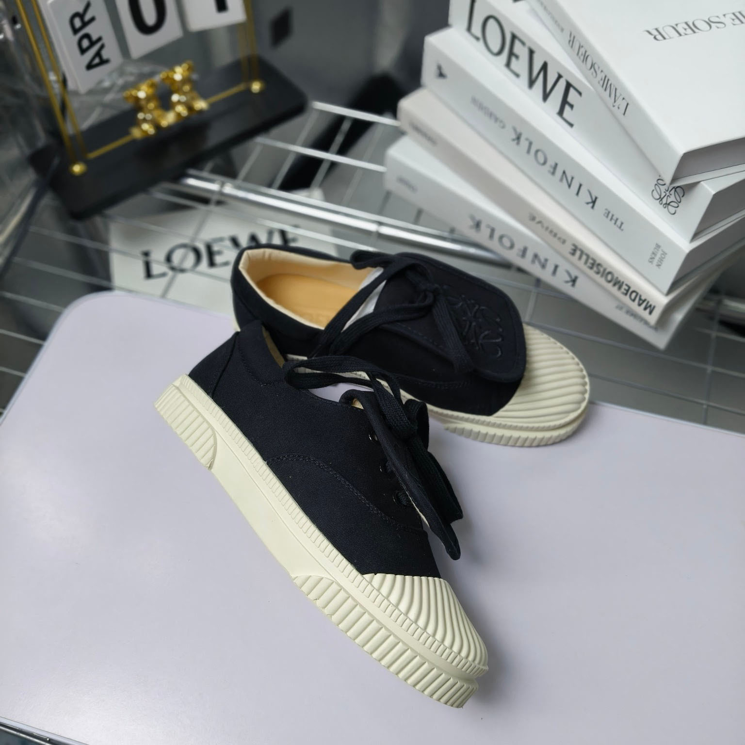 Loewe Anagram Embroidered Flap Low-Top Sneakers - EUR FASHION