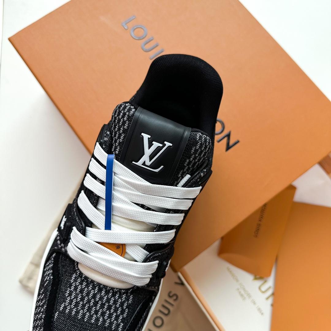 Louis Vuitton LV Trainer Sneaker  1AD6DZ - EUR FASHION