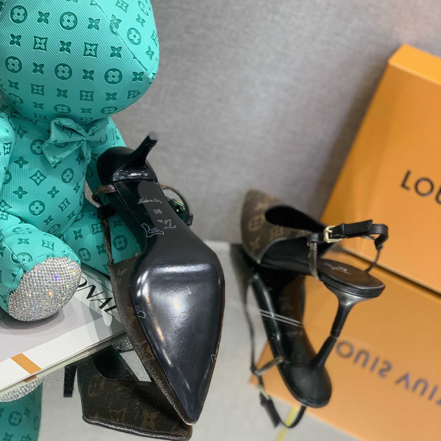 Louis Vuitton Cherie Slingback Pump - EUR FASHION