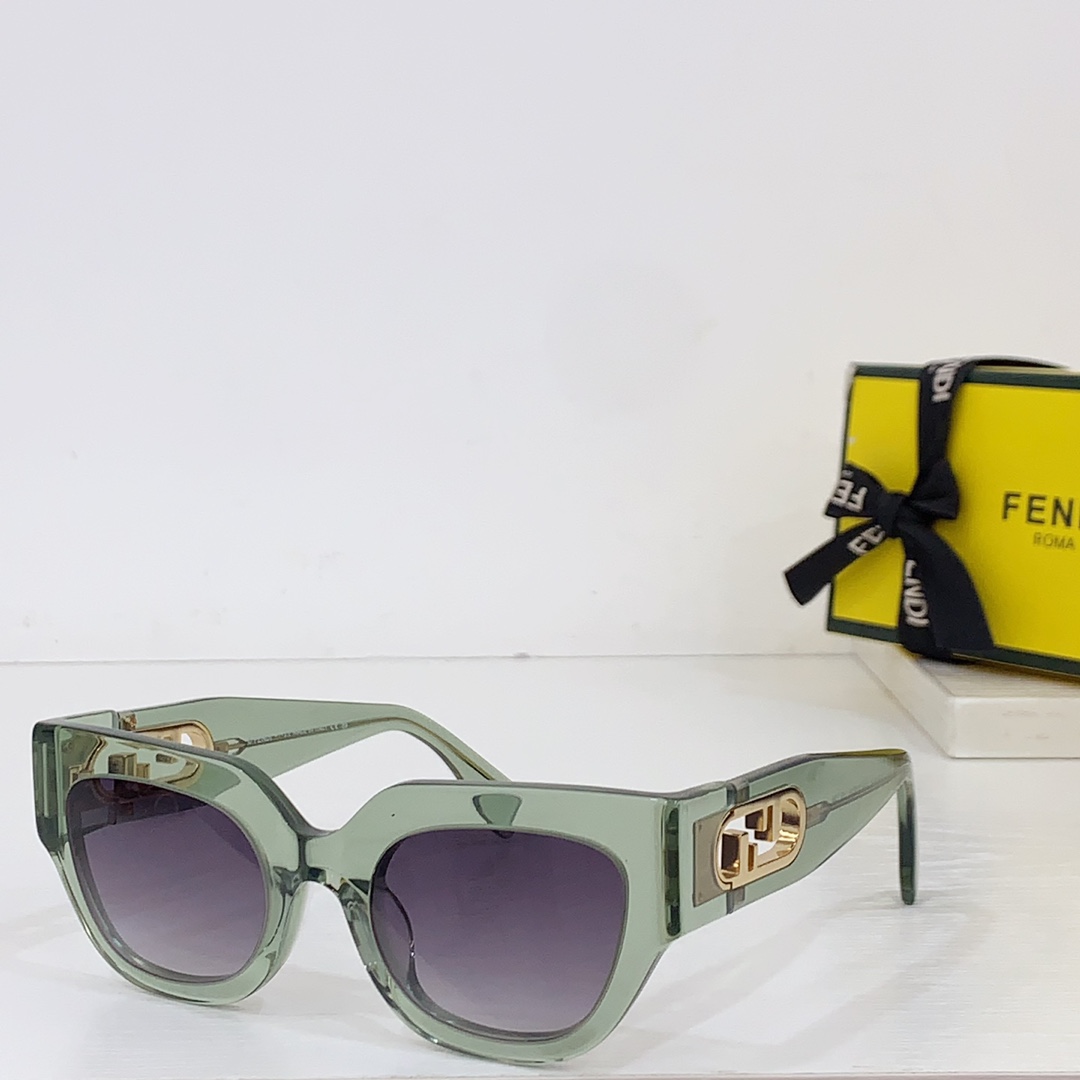 Fendi FE50016U Sunglasses - EUR FASHION