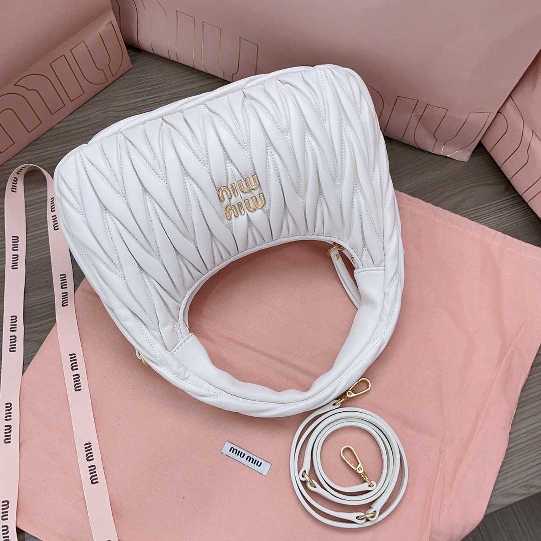 Miu Miu Wander Hobo Bag (25X18X7cm) - EUR FASHION