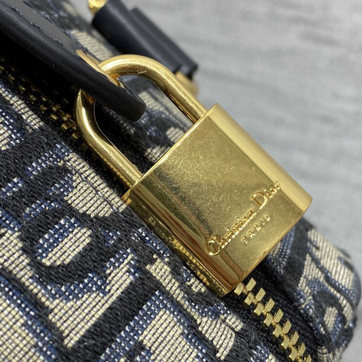 Dior Groove 25 Bag - EUR FASHION