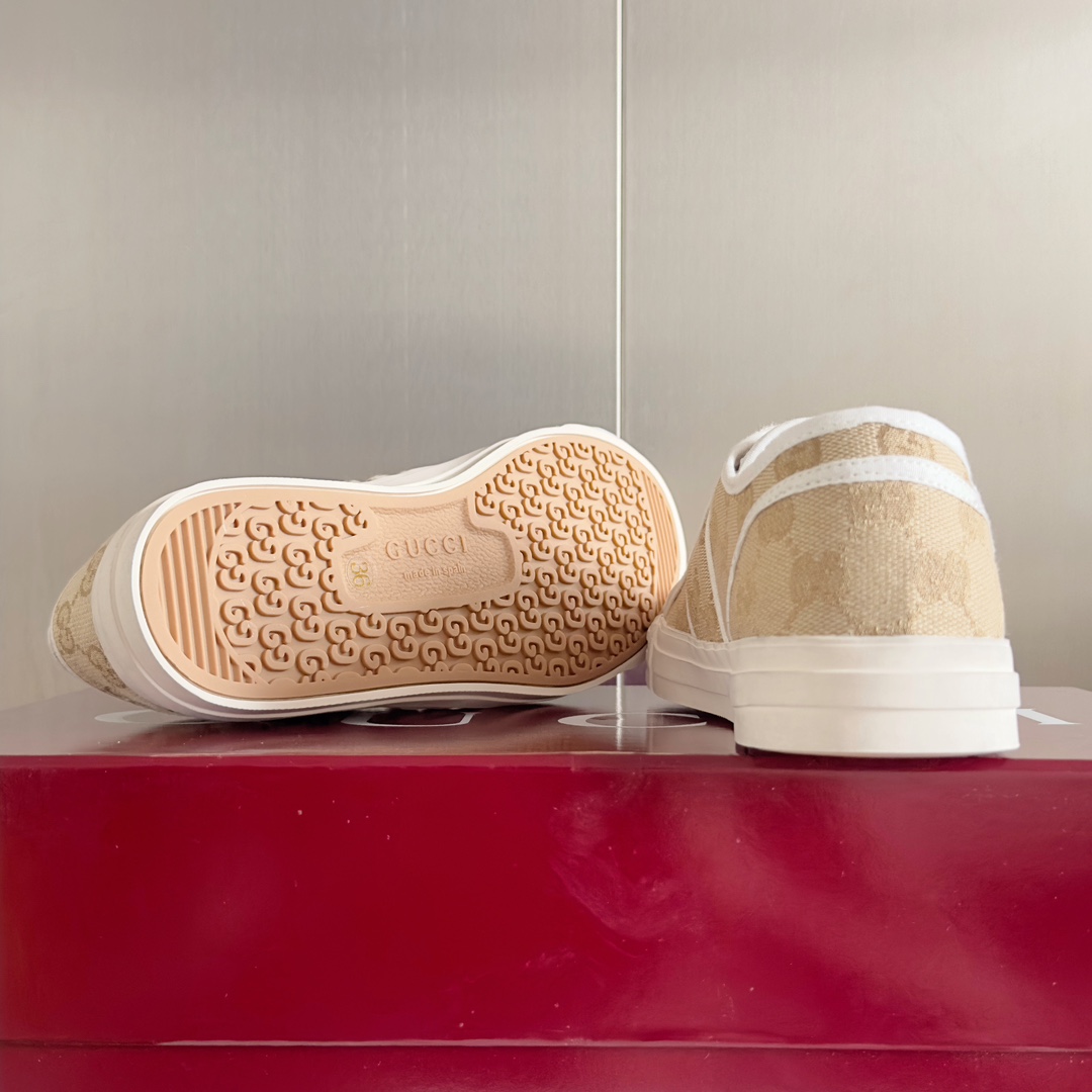 Gucci GG Sneaker  - EUR FASHION