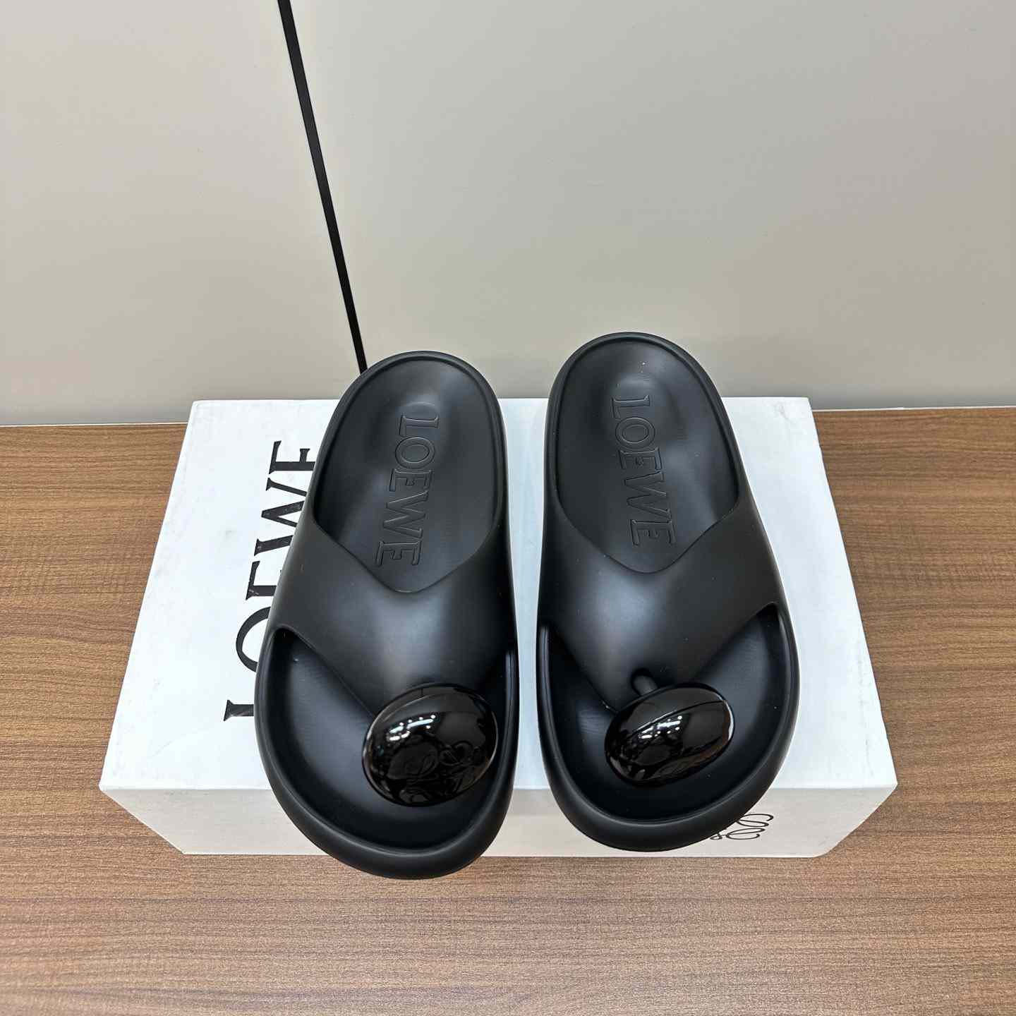 Loewe Paula's Ibiza Bubble Rubber Thong Sandals - EUR FASHION