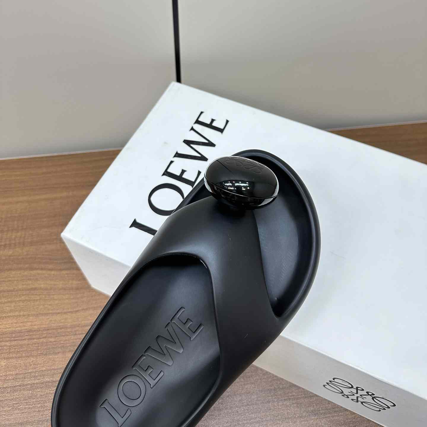 Loewe Paula's Ibiza Bubble Rubber Thong Sandals - EUR FASHION