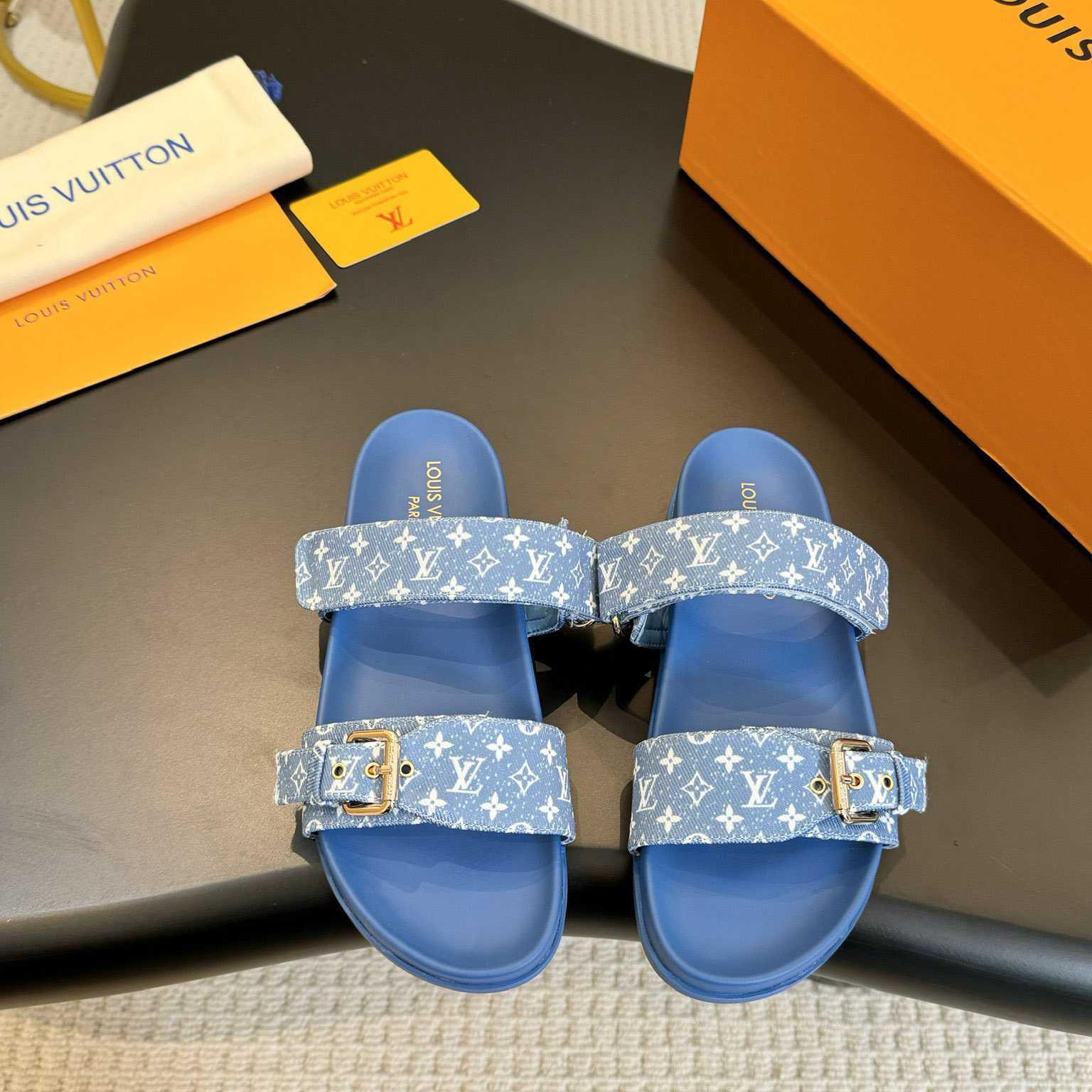 Louis Vuitton Bom Dia Flat Comfort Mule  1AD1BI - EUR FASHION