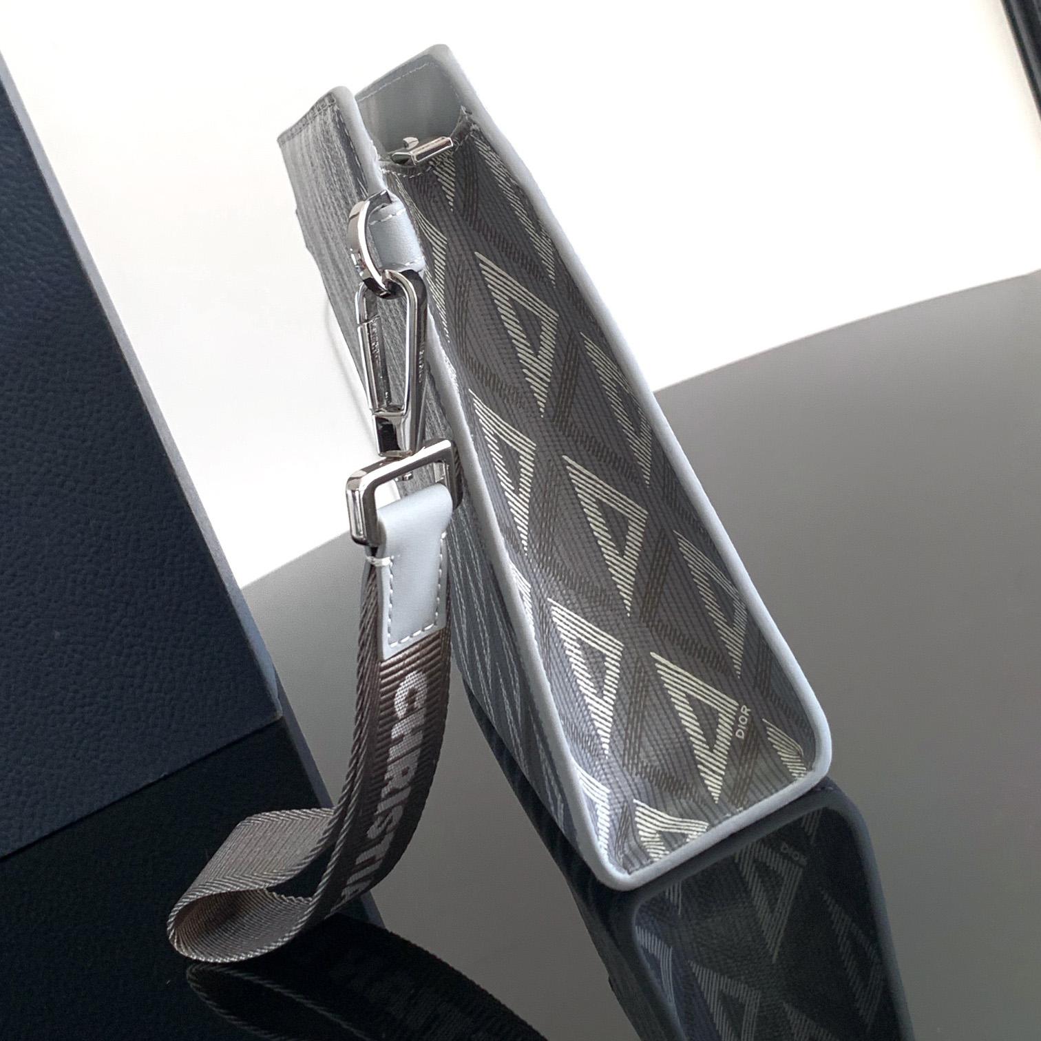 Dior A5 Triangle Pouch - EUR FASHION