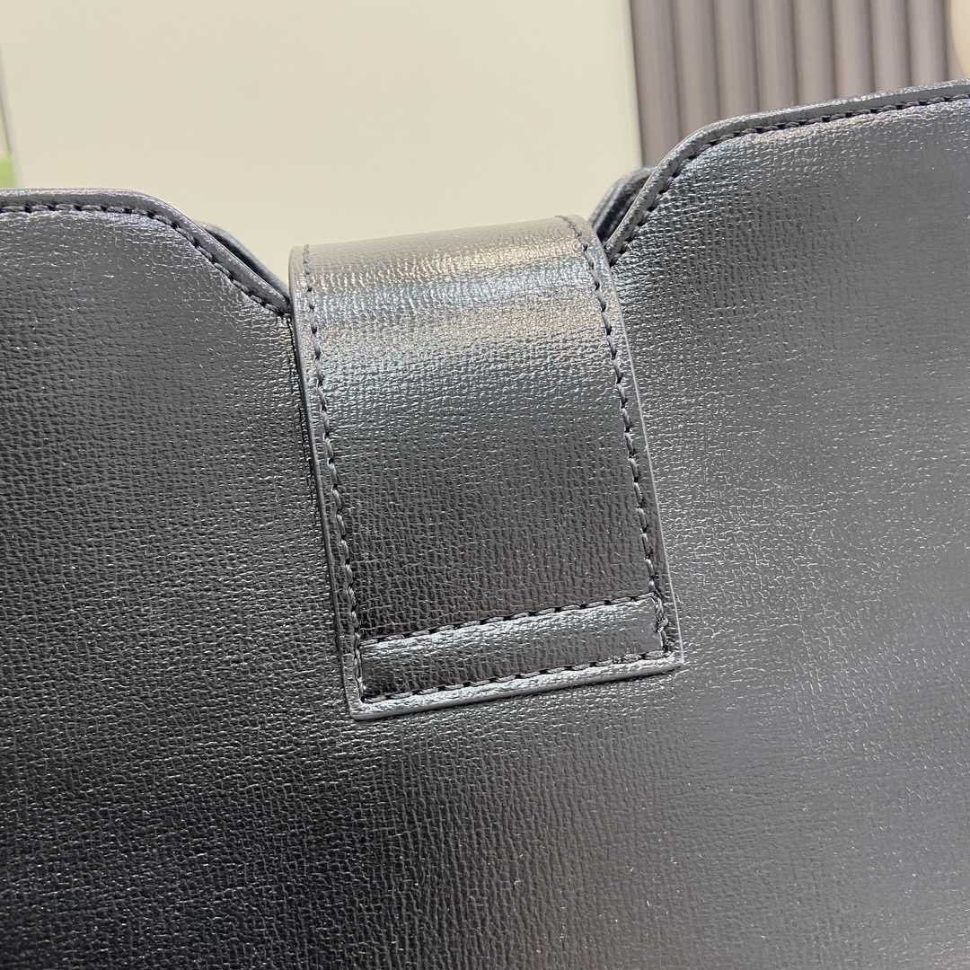 Gucci Medium Bucket Shoulder Bag - EUR FASHION
