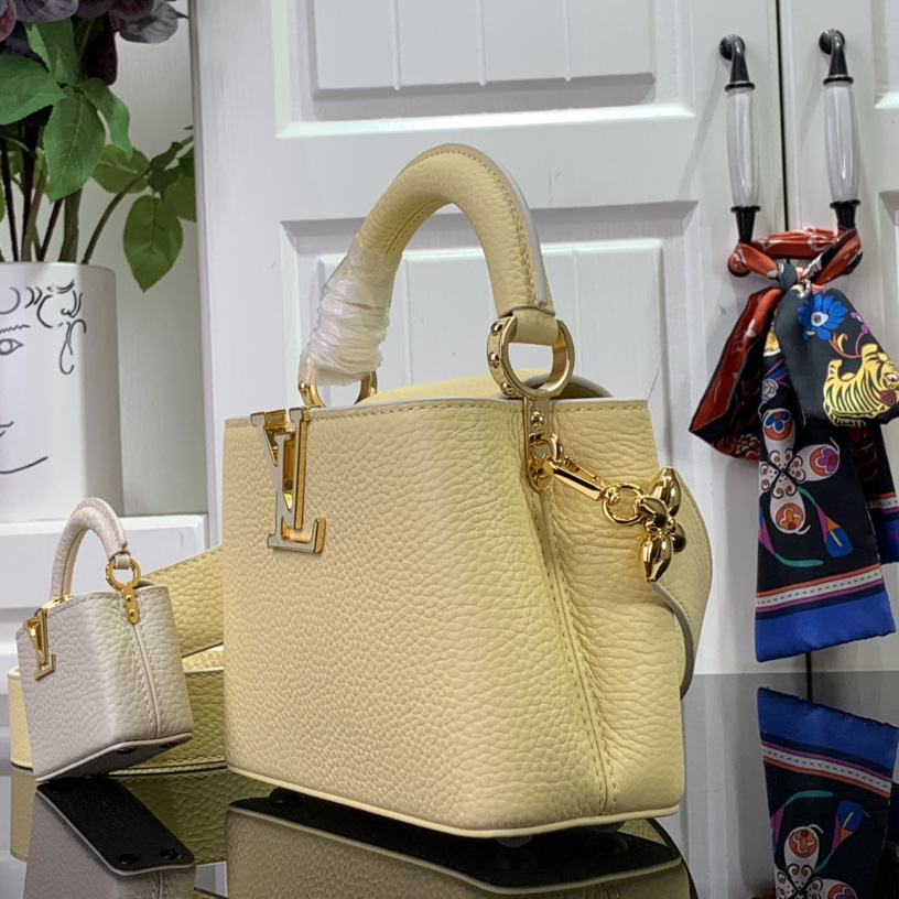 Louis Vuitton Capucines Mini  M24563 - EUR FASHION