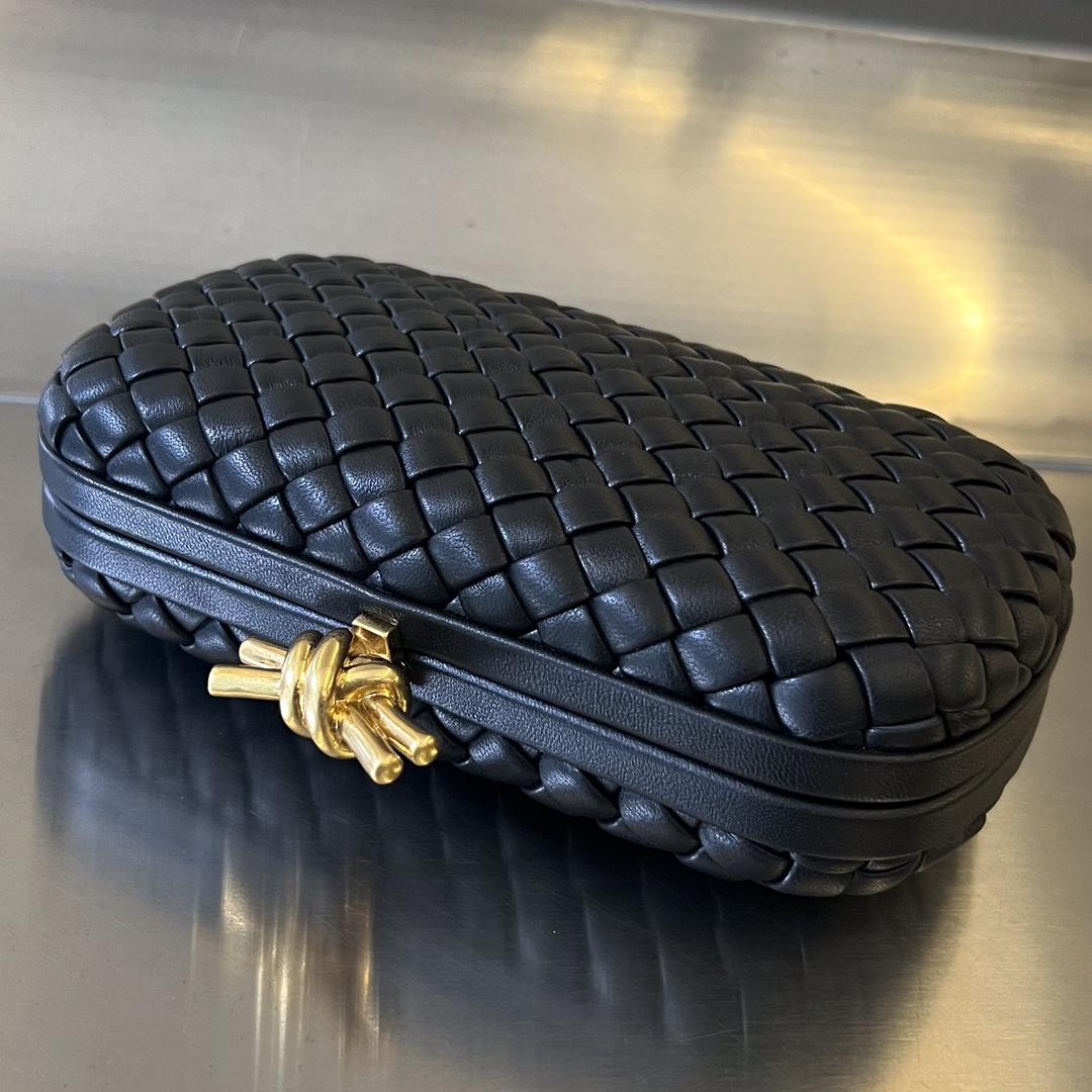 Bottega Veneta Knot - EUR FASHION