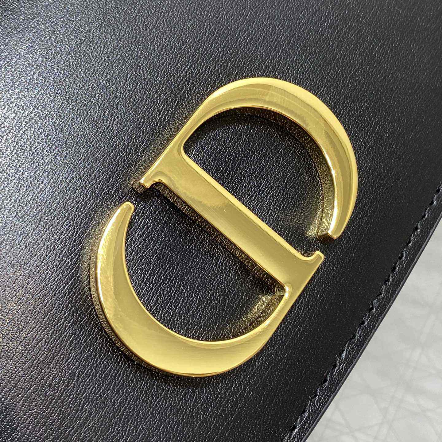 Dior Small 30 Montaigne Avenue Top Handle Bag - EUR FASHION