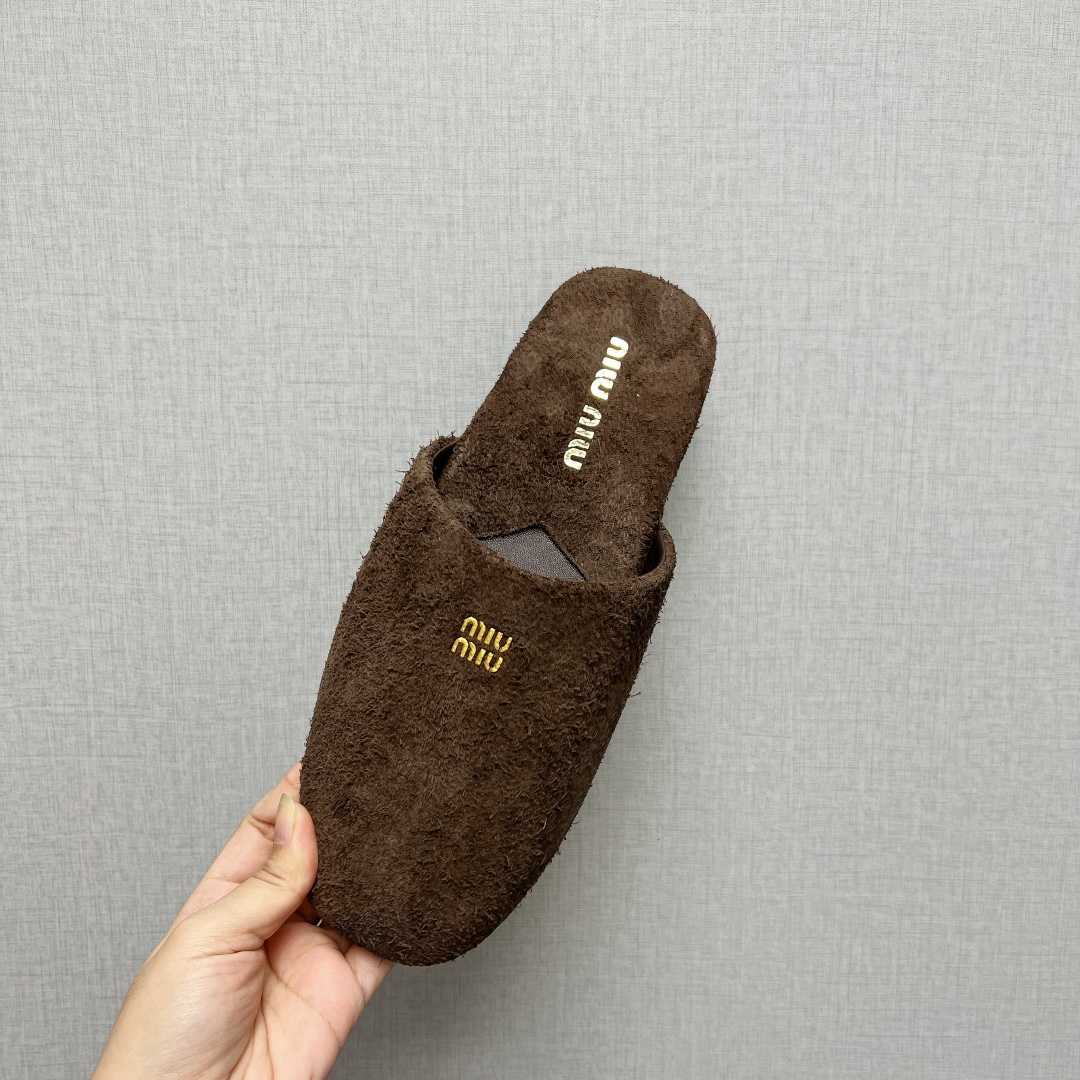 Miu Miu Suede Slippers - EUR FASHION